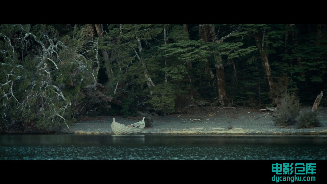 指环王1.TLOTR.The.Fellowship.of.the.Ring.EE.2001.加长版.BD720P.国英双语.高清中英.jpg