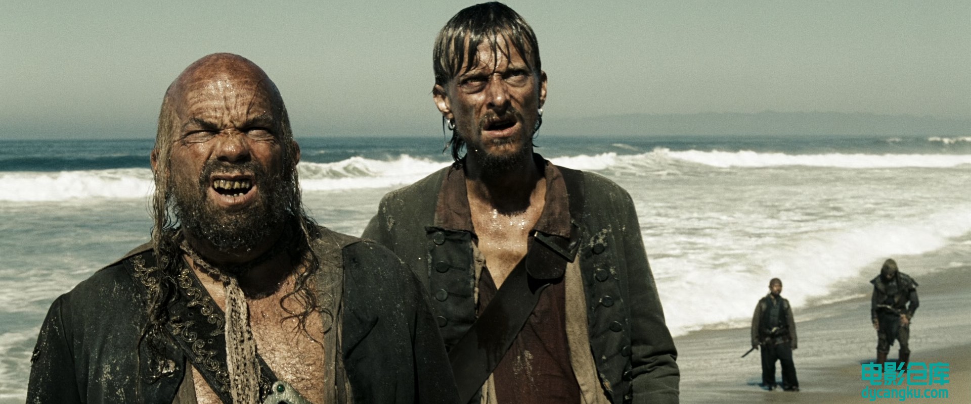 [电影仓库dycangku.com]Pirates.of.the.Caribbean.At.World's.End.2007.BluRay.1.jpg