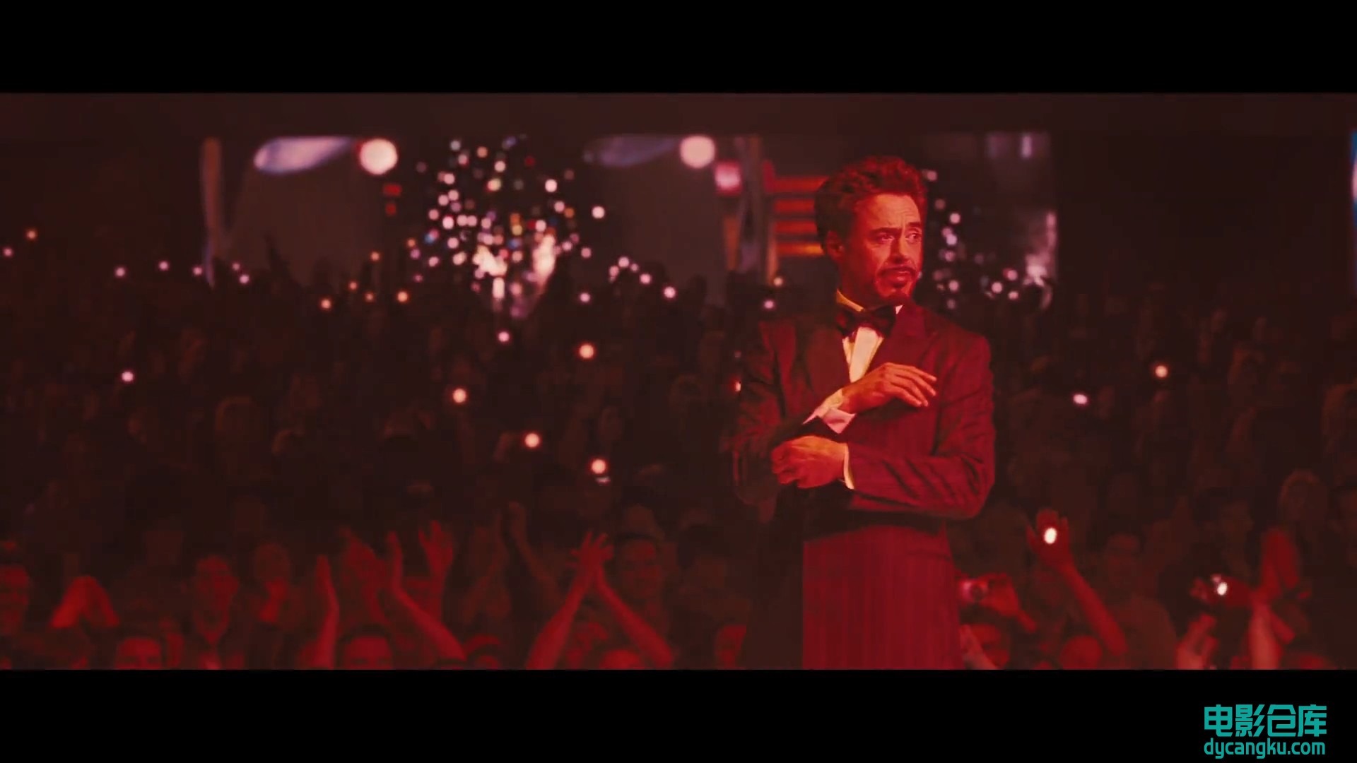 [电影仓库dycangku.com]钢铁侠2.Iron.Man.2.2010.BluRay.1080p.x264.DTS.AAC.国英双语.jpg