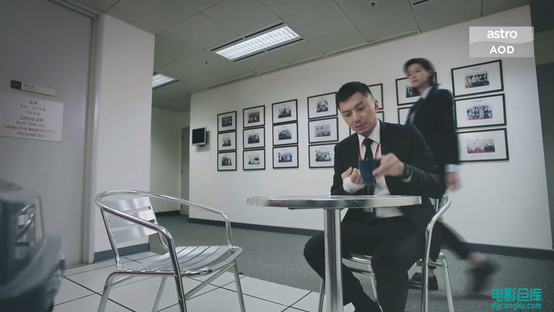 [电影仓库dycangku.com]廉政行动2022.2022.EP05.HD1080P.X264.AAC.Mandarin.CHS.mp4_s.jpg