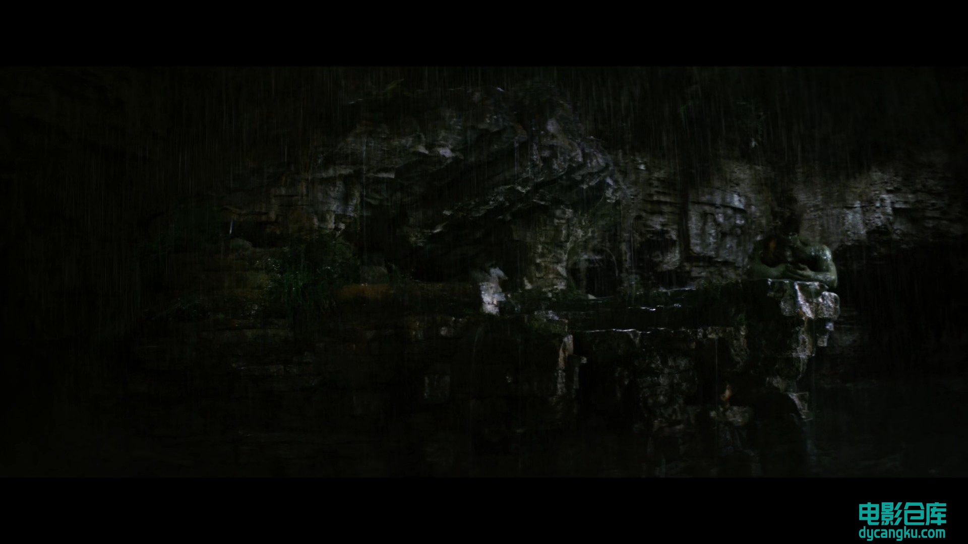 [电影仓库dycangku.com]2008 无敌浩克.mkv_snapshot_00.59.33.527.jpg