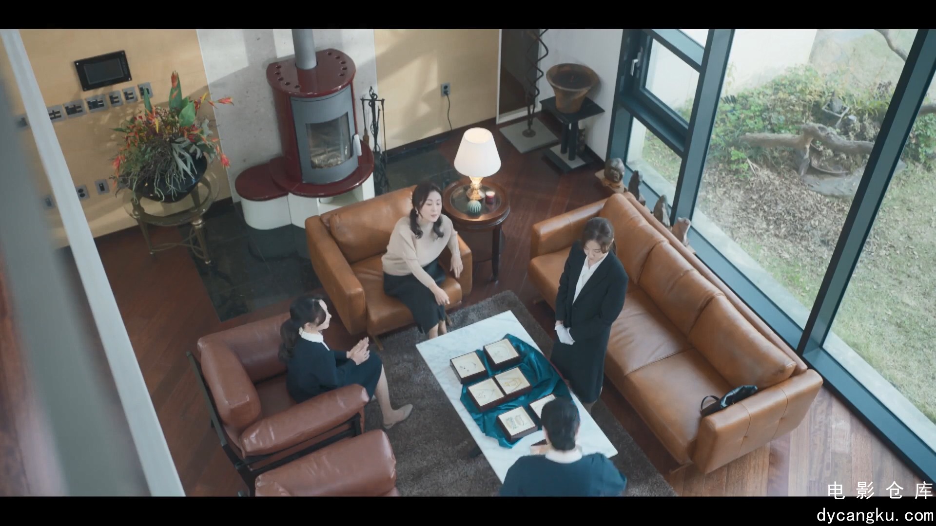 [电影仓库dycangku.com]红气球.Red.Balloon.S01E01.1080p.HD中字.mp4_snapshot_00.07.26.490.jpg