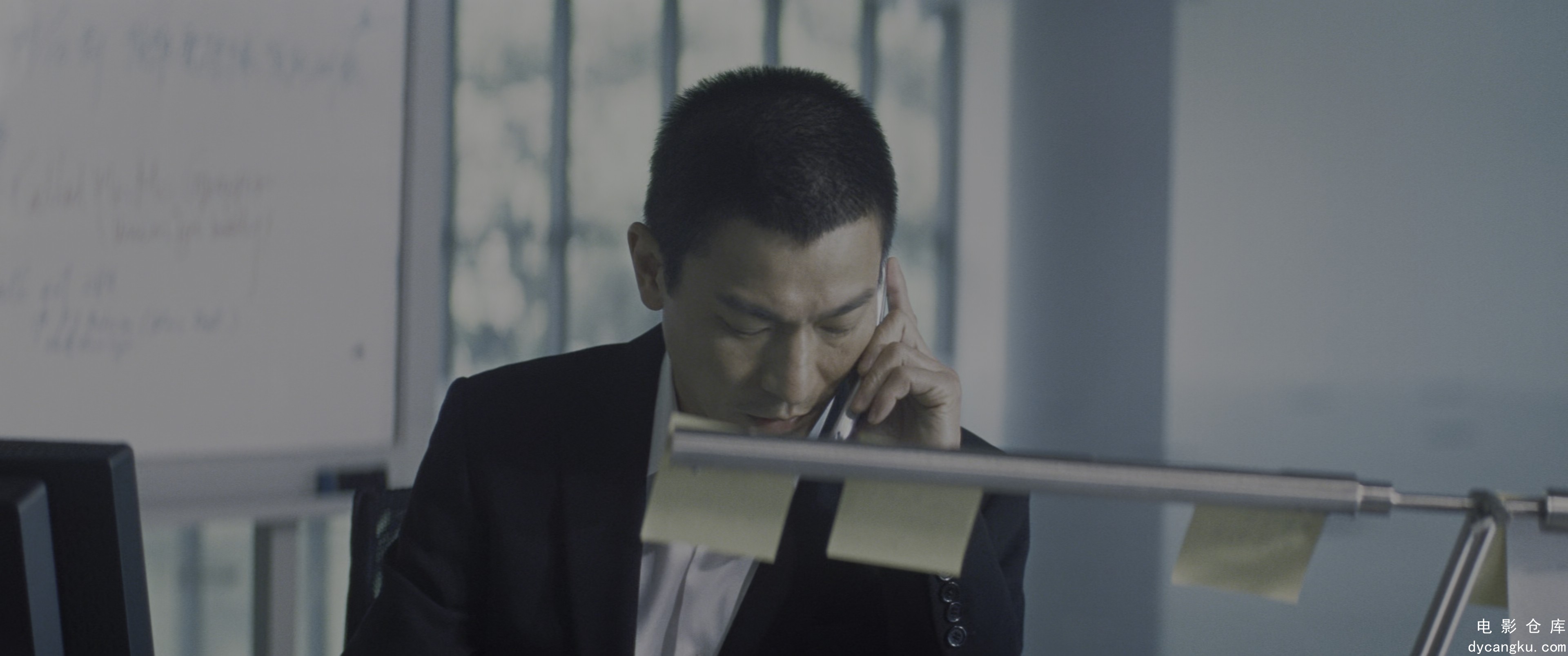[电影仓库dycangku.com]无间道3 Infernal.Affairs.III.Bluray.2160p.TrueHD7.1.HDR.x2.jpg