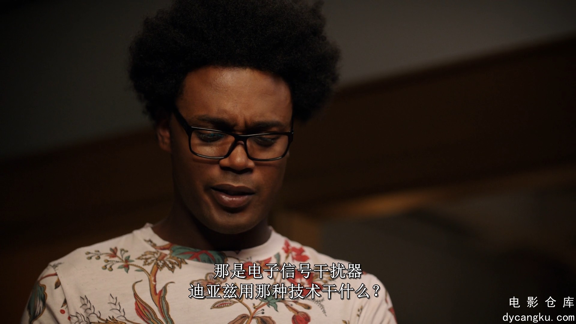 [电影仓库dycangku.com] Arrow.S07E02.Longbow.Hunters.1080p.NF.WEB-DL.DDP.5.1.H.26.jpg