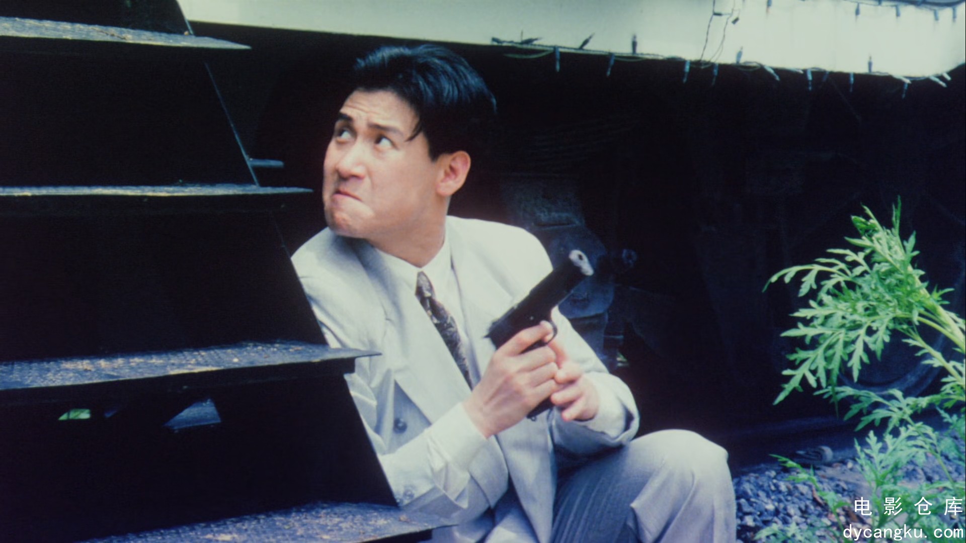 [电影仓库dycangku.com]Point.of.No.Return.1990.BluRay.1080p.x265.10bit.TrueHD.5.1.jpg