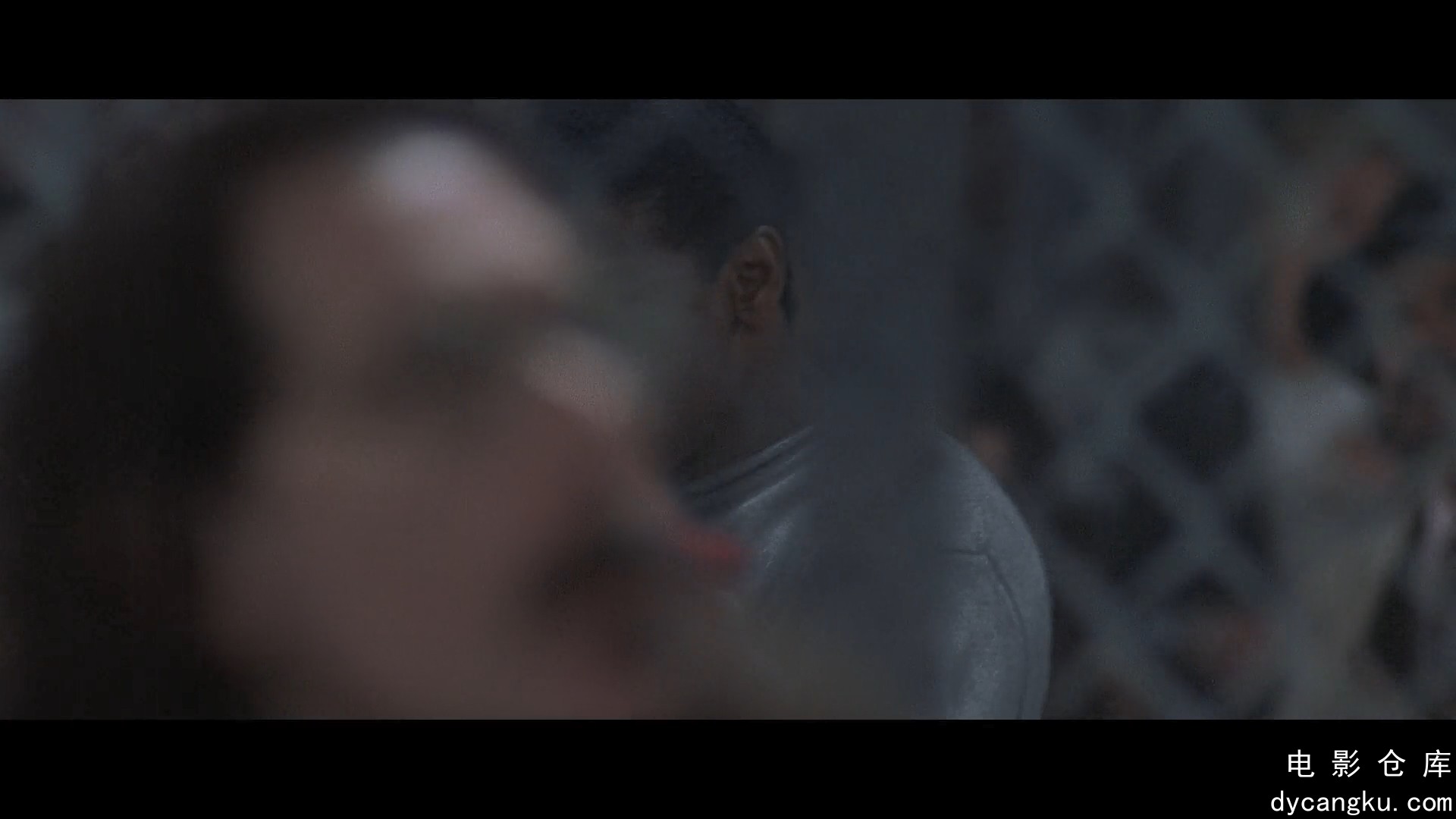[电影仓库dycangku.com]Virtuosity.1995.BluRay.1080p.AAC.2Audio.x264.mp4_snapshot_.jpg