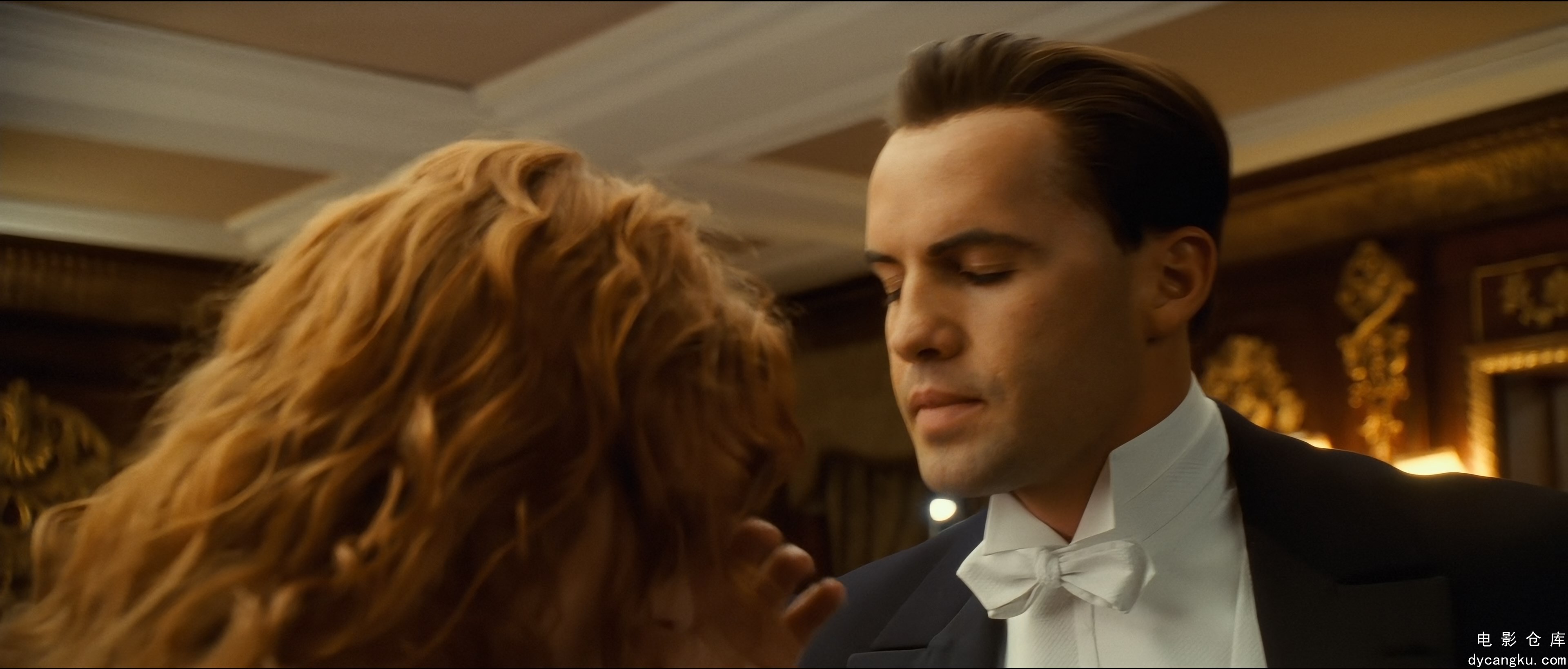 [电影仓库dycangku.com]Titanic.1997.2160p.HQ.WEB-DL.H265.60fps.DDP5.1.2Audio.mkv_.jpg