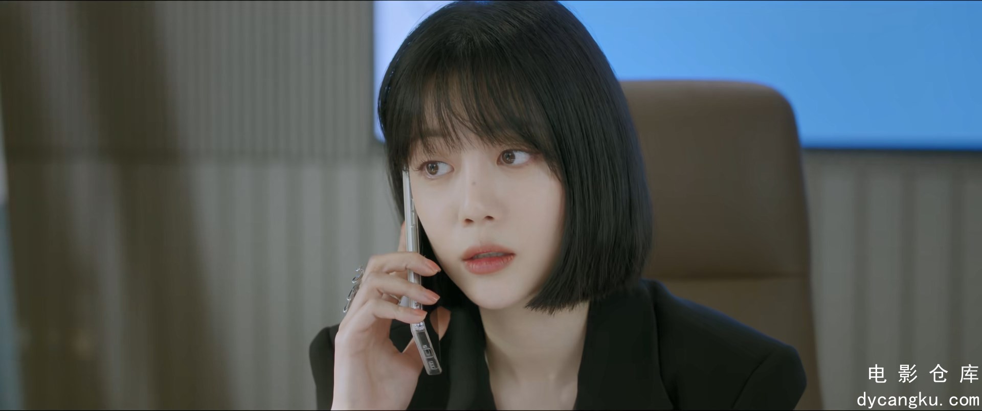 [电影仓库dycangku.com]最遥远的距离.The.Furthest.Distance.S01E01.2023.1080p.WEB-D.jpg