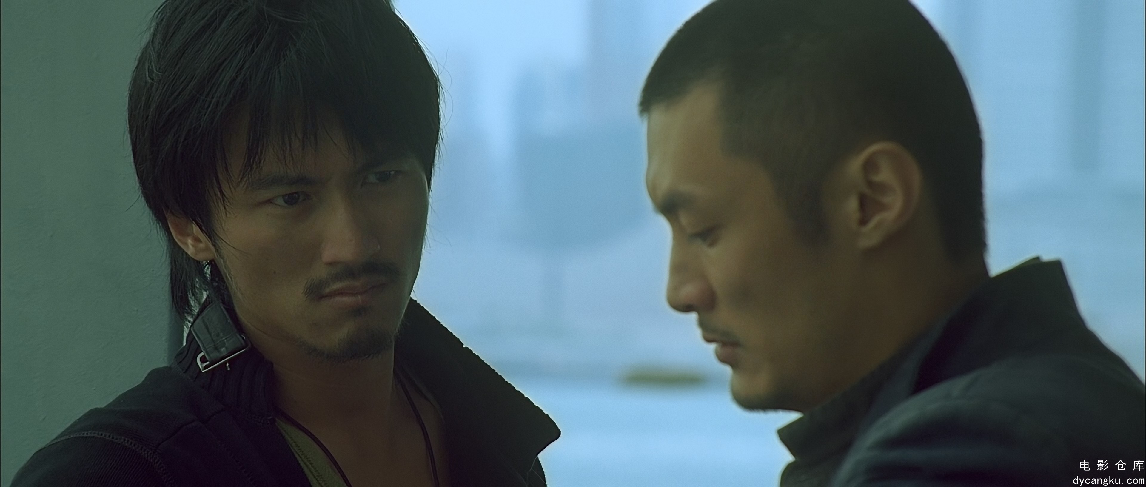 [电影仓库dycangku.com]Invisible.Target.2007.2160p.HQ.WEB-DL.H265.AAC.2Audio.mkv_.jpg
