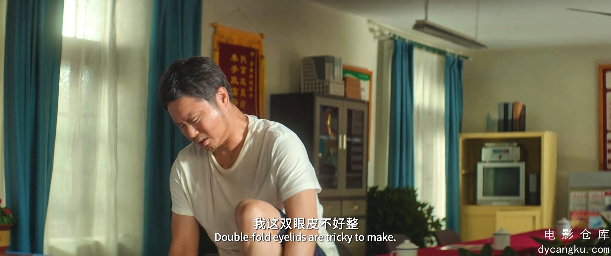 [电影仓库dycangku.com]我和我的家乡.2020.1080.HDR无水印.mp4_snapshot_01.59.18.870.jpg