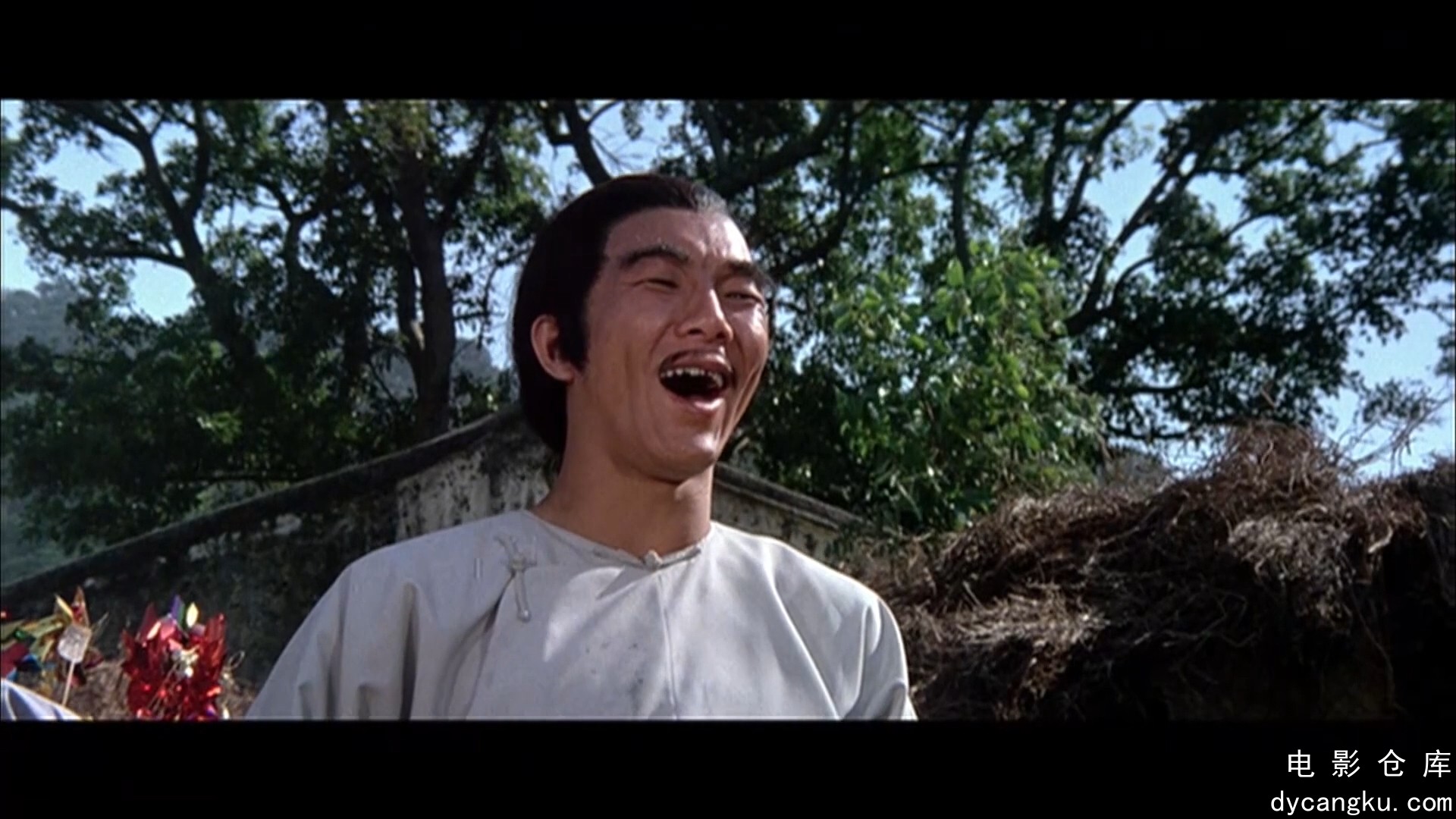 [电影仓库dycangku.com] 三德和尚与舂米六 (1977) 1080p AAC.mkv_snapshot_00.32.02.191.jpg