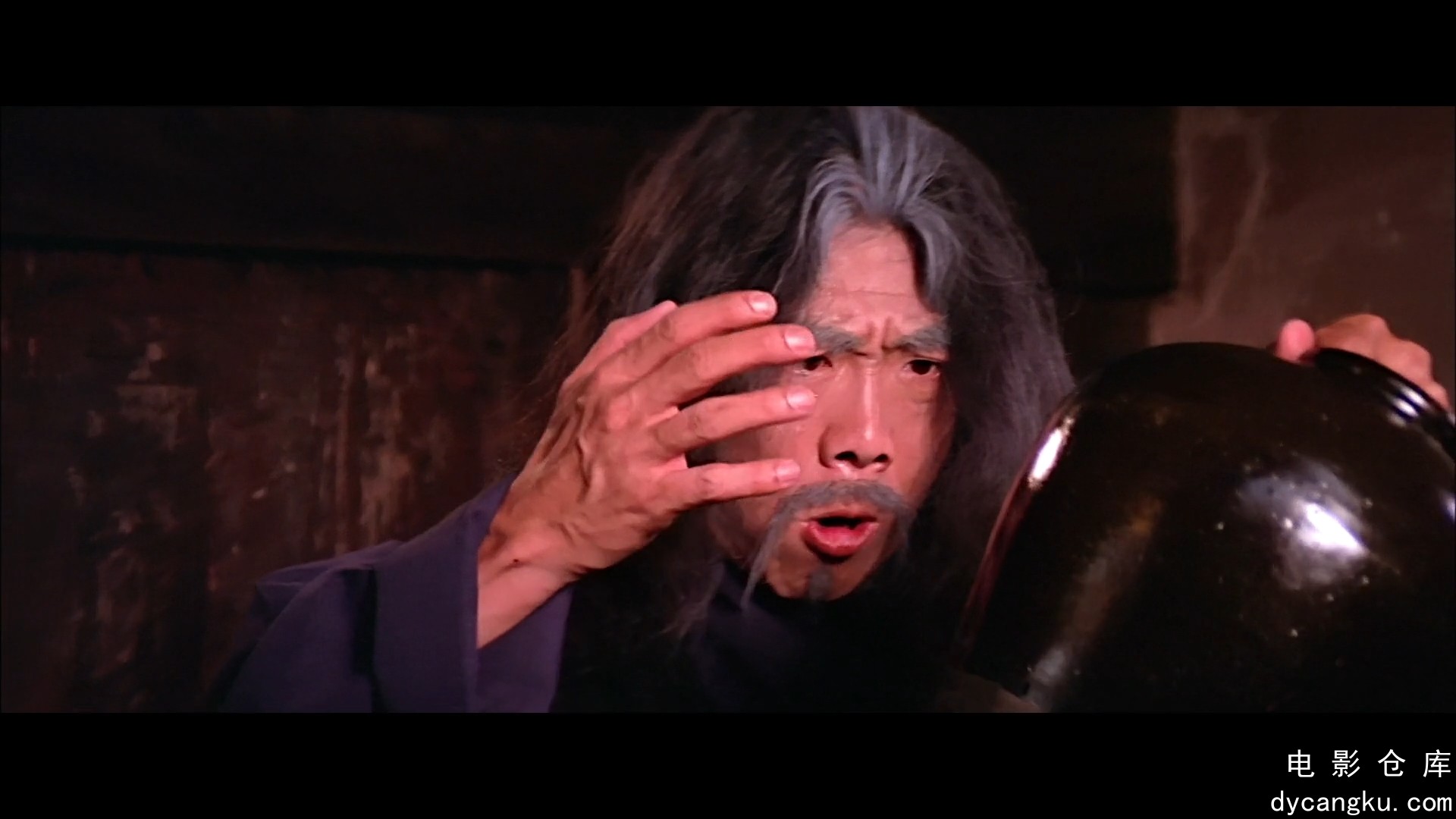 [电影仓库dycangku.com] 咸鱼翻生 (1980) 1080p AAC.mkv_snapshot_01.05.30.269.jpg