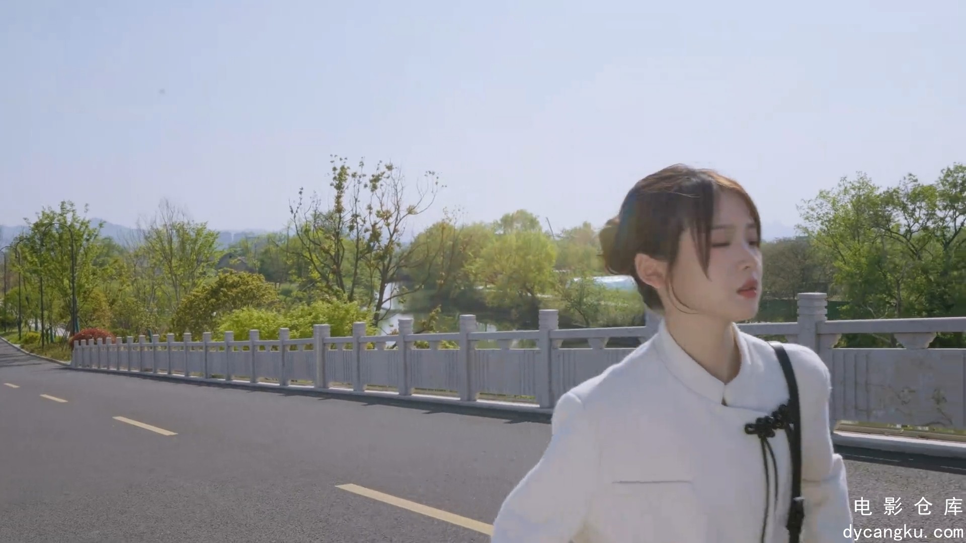 [电影仓库dycangku.com]甜甜的陷阱.E01.1080p.HD国语中字无水印.mkv_snapshot_28.50.010.jpg
