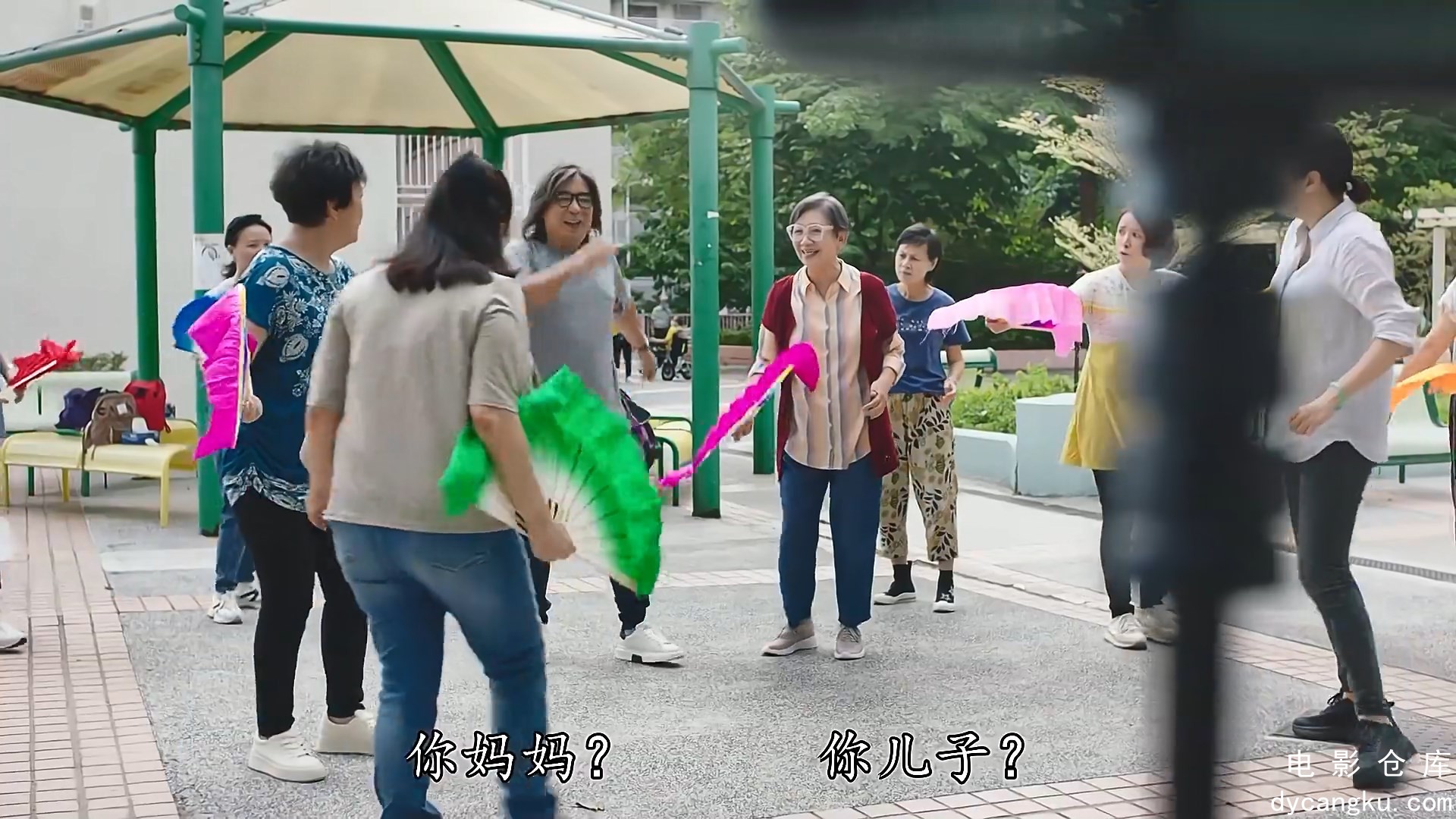 [电影仓库dycangku.com]上车家族.E10.mp4_snapshot_33.36.837.jpg