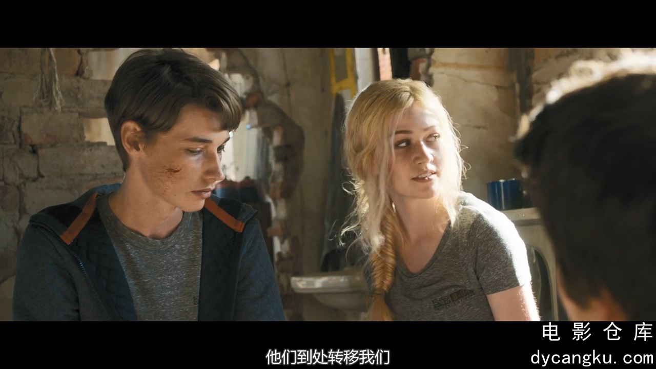 [电影仓库dycangku.com]移动迷宫3：死亡解药.2018.720P.mp4_snapshot_00.14.37.715.jpg