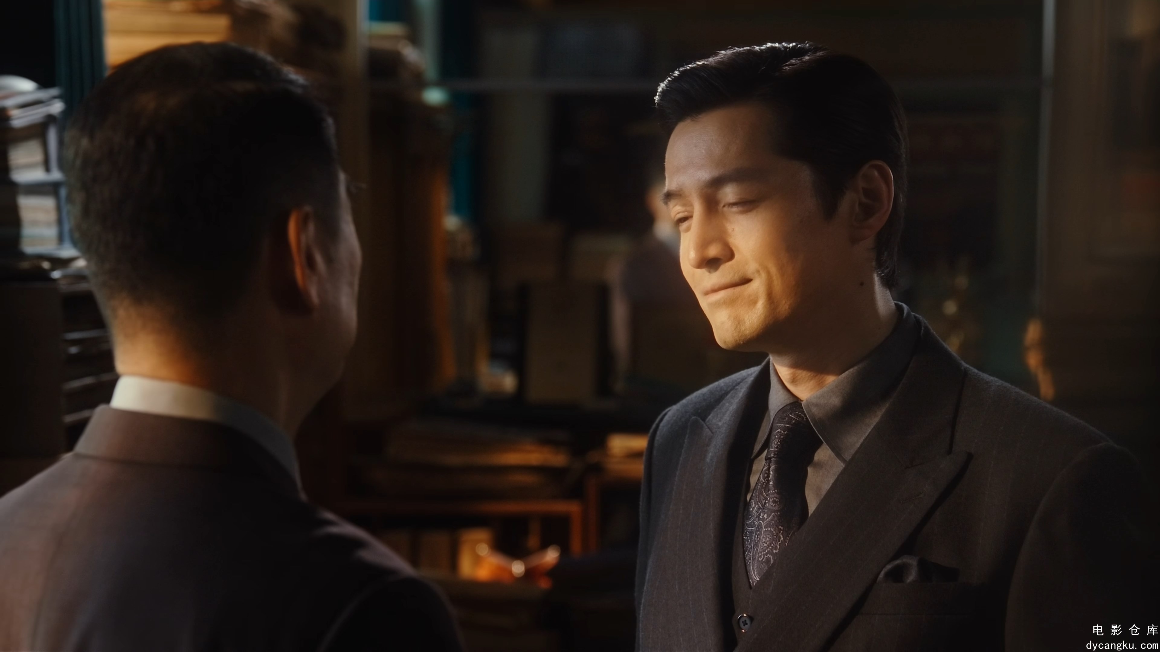 [电影仓库dycangku.com]繁花.Blossoms.Shanghai.S01E15.2023.2160p.WEB-DL.H265.DDP2..jpg