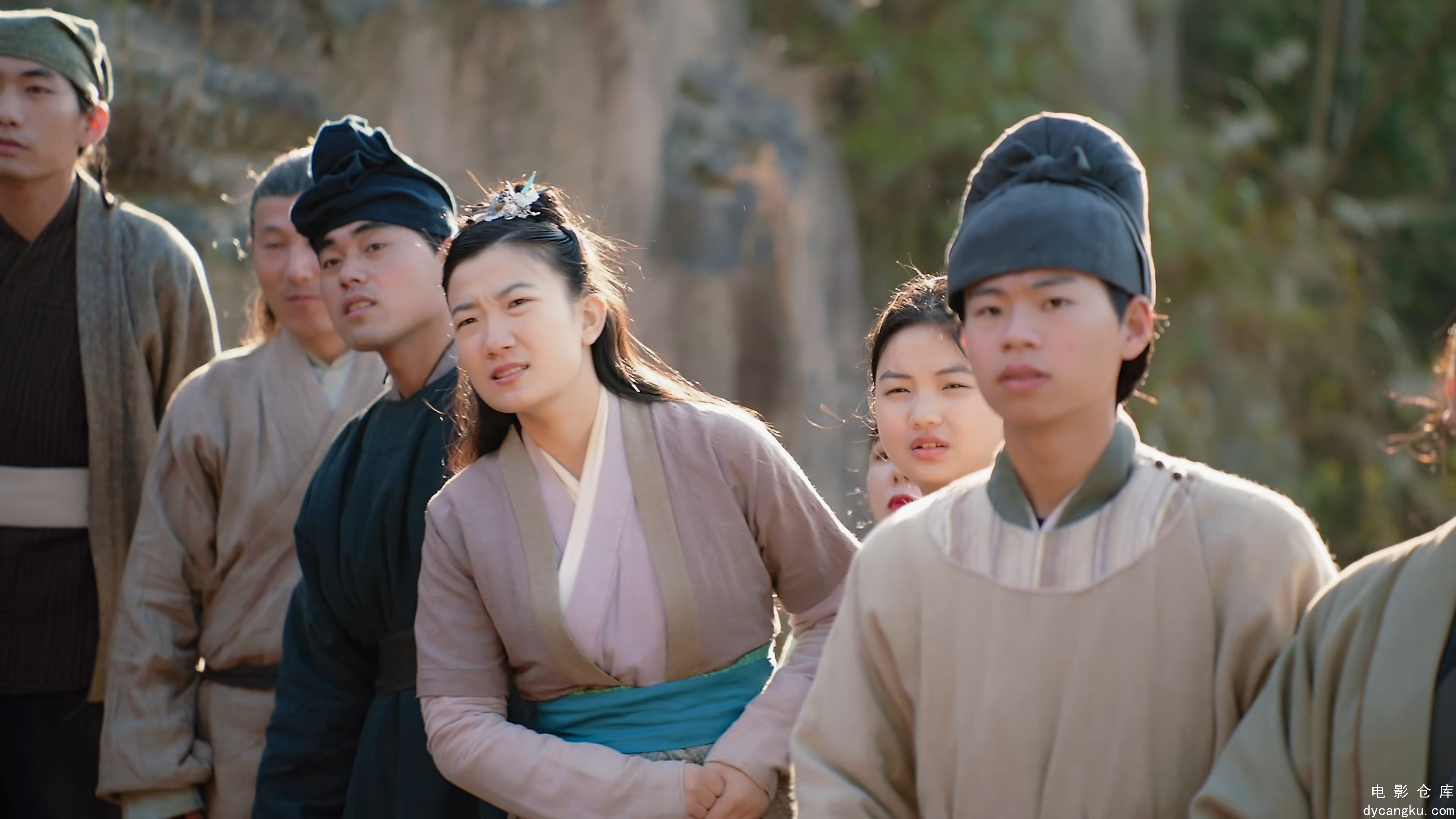 [电影仓库dycangku.com]王妃芳龄三千岁Heart.of.Ice.and.Flame.S01E01.2024.2160p.WEB.jpg