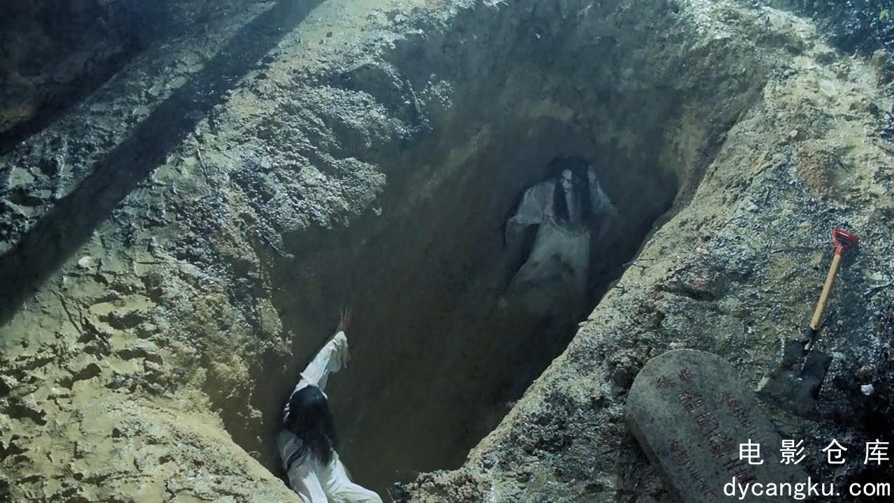 [电影仓库dycangku.com]新半斤八两.BD1280超清国粤双语中字.mp4_snapshot_00.27.26.055.jpg
