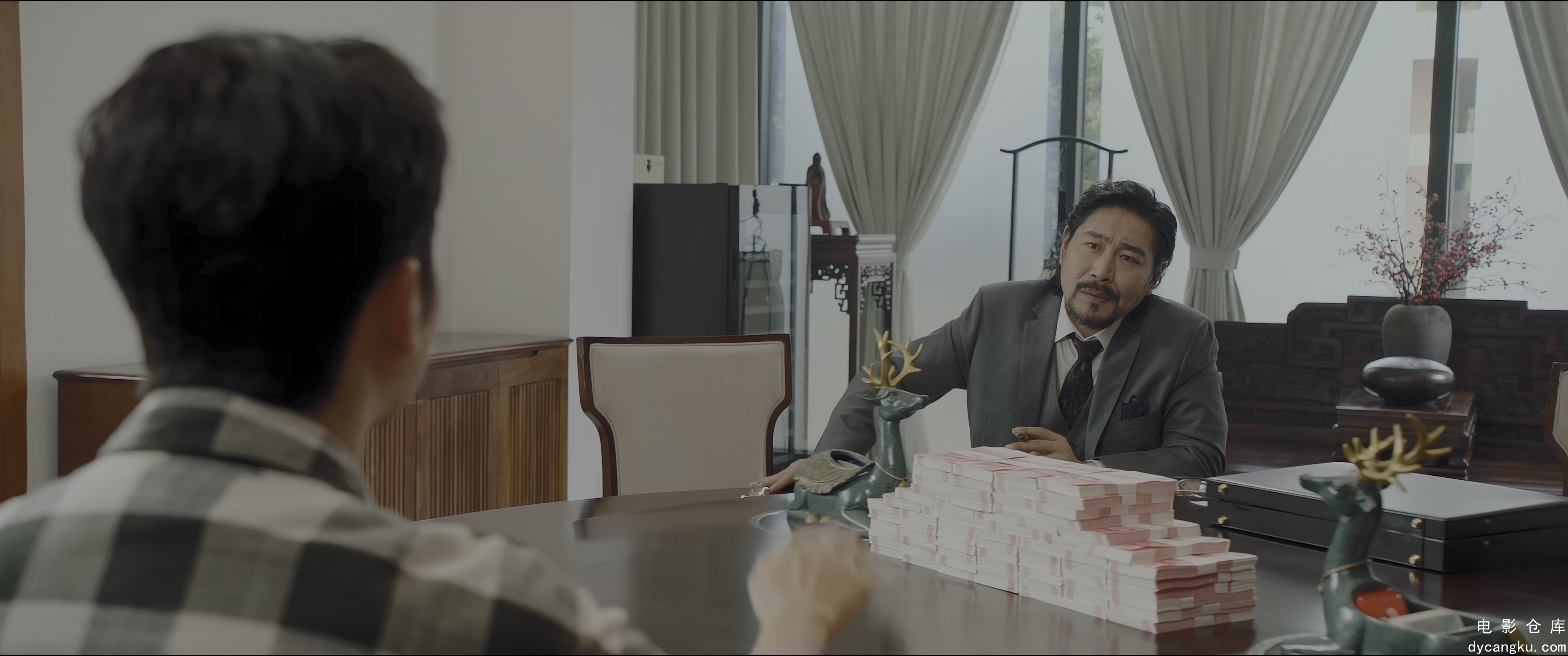 [电影仓库dycangku.com]大佬攻略.4K.HDR.60FPS.mkv_snapshot_01.13.46.647.jpg