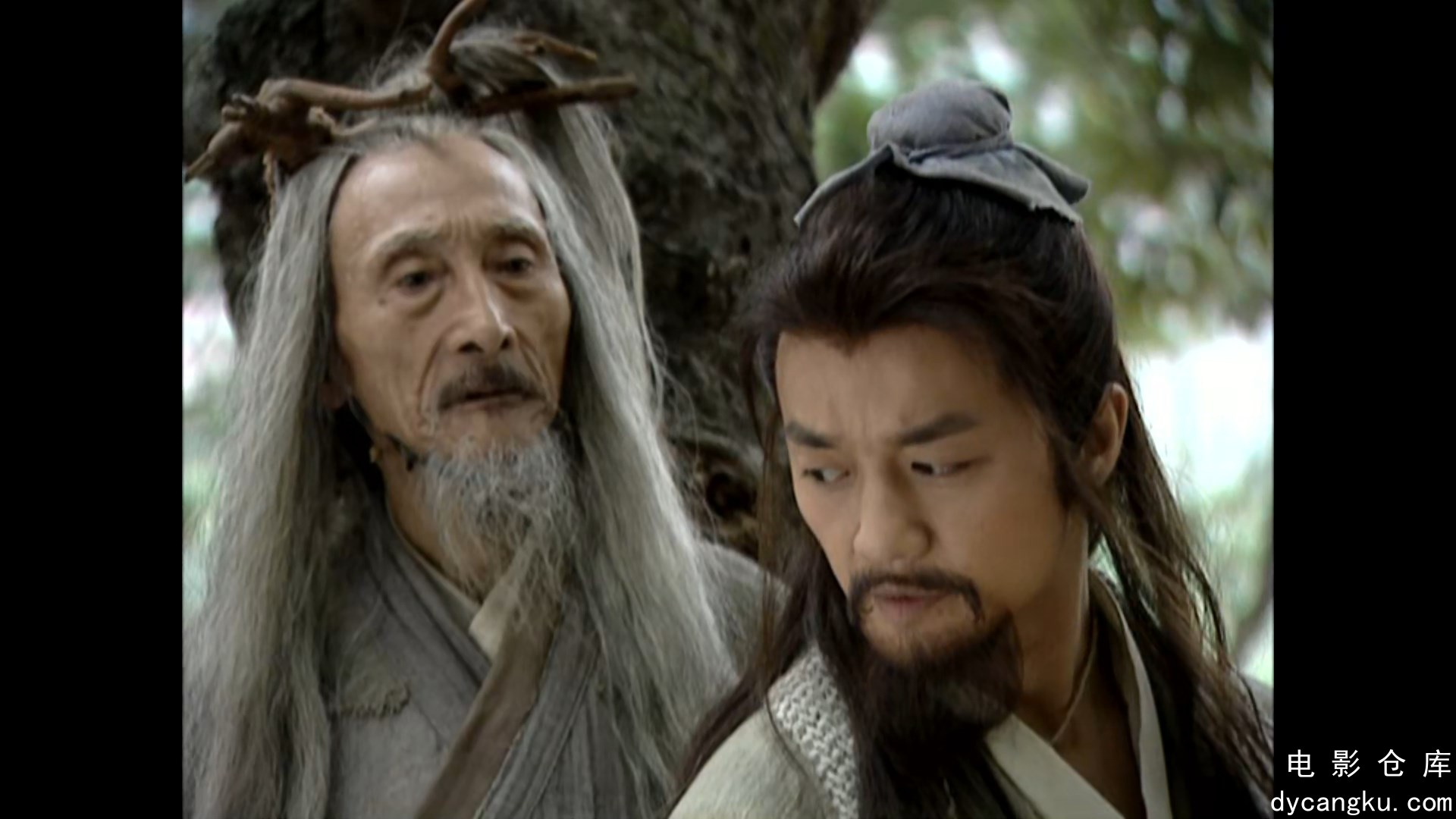 [电影仓库dycangku.com]笑傲江湖李亚鹏版.2001.E01.mp4_snapshot_10.26.550.jpg