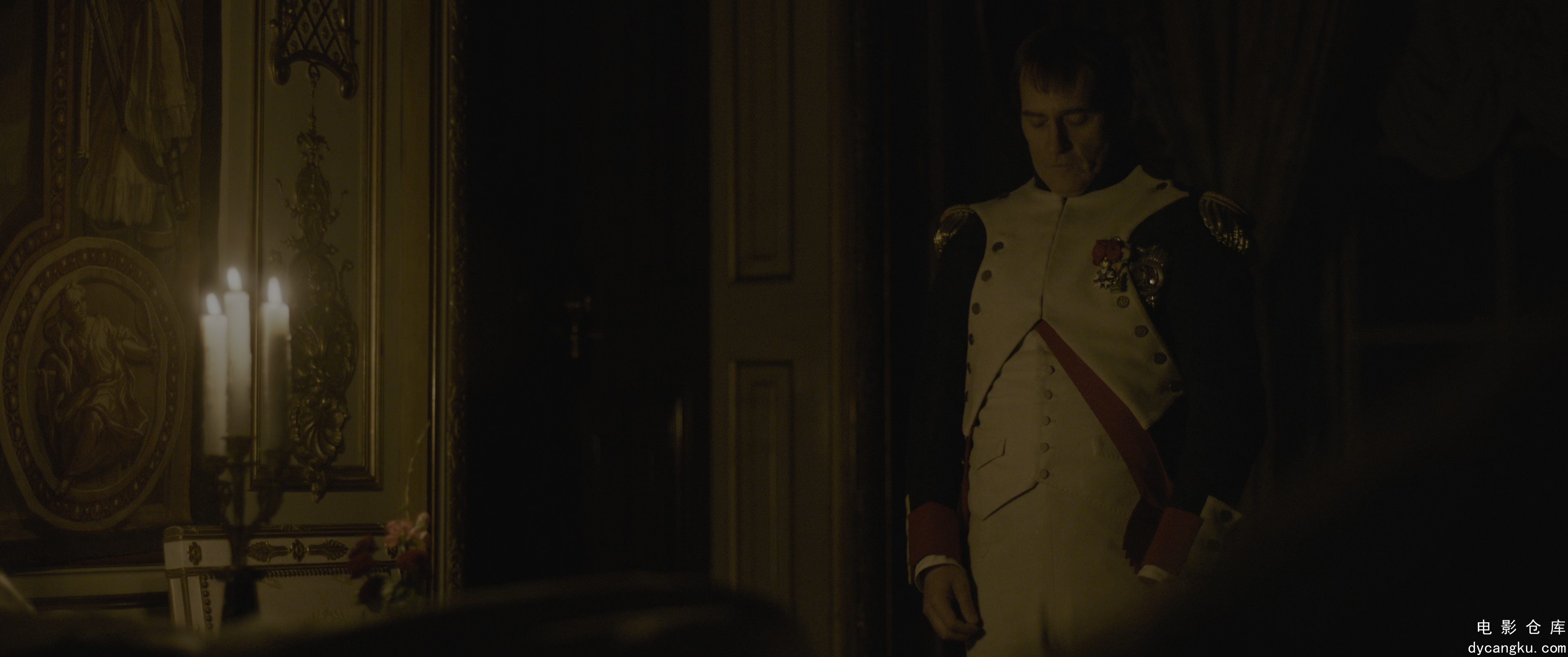 [电影仓库dycangku.com]Napoleon.2023.2160p.WEB-DL.DDP5.1.Atmos.DV.HDR.H.265.mkv_s.jpg