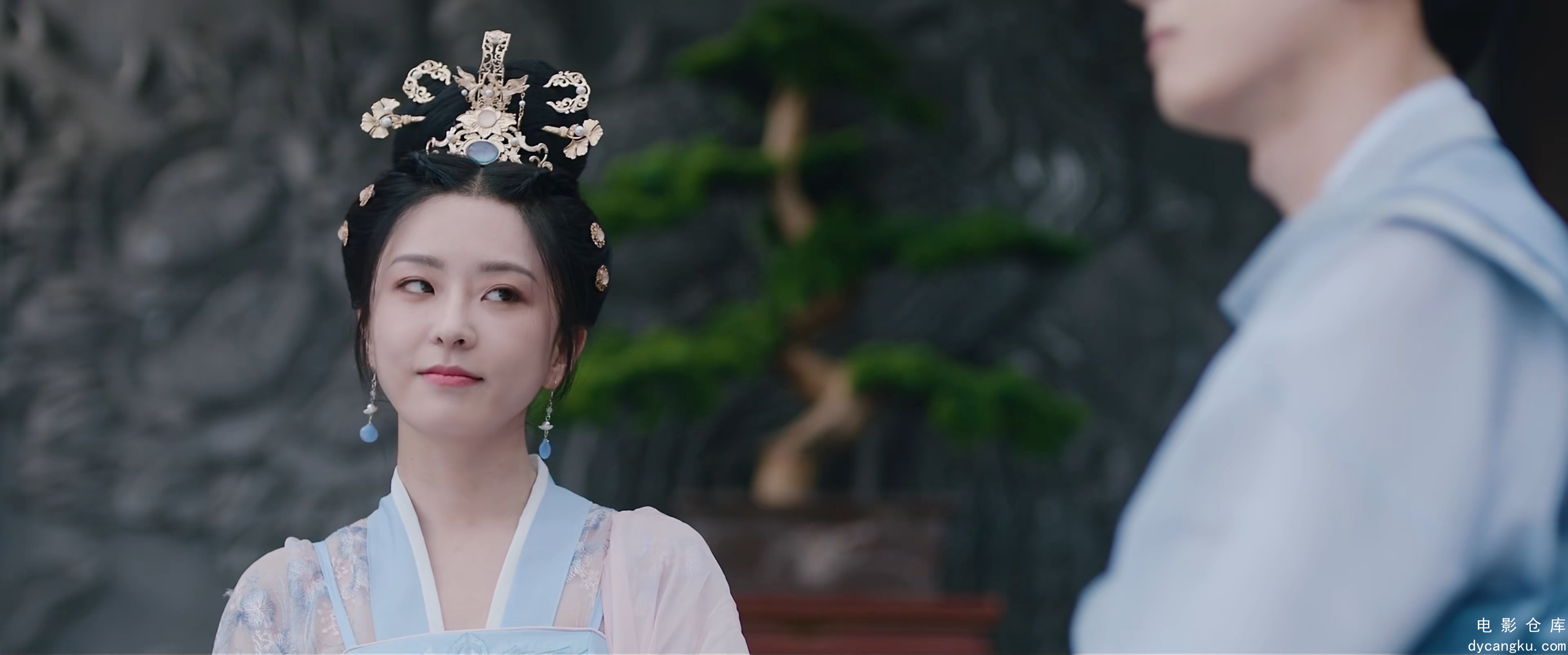 [电影仓库dycangku.com]You.are.My.Whole.World.S01E28.2024.2160p.WEB-DL.H265.AAC.m.jpg