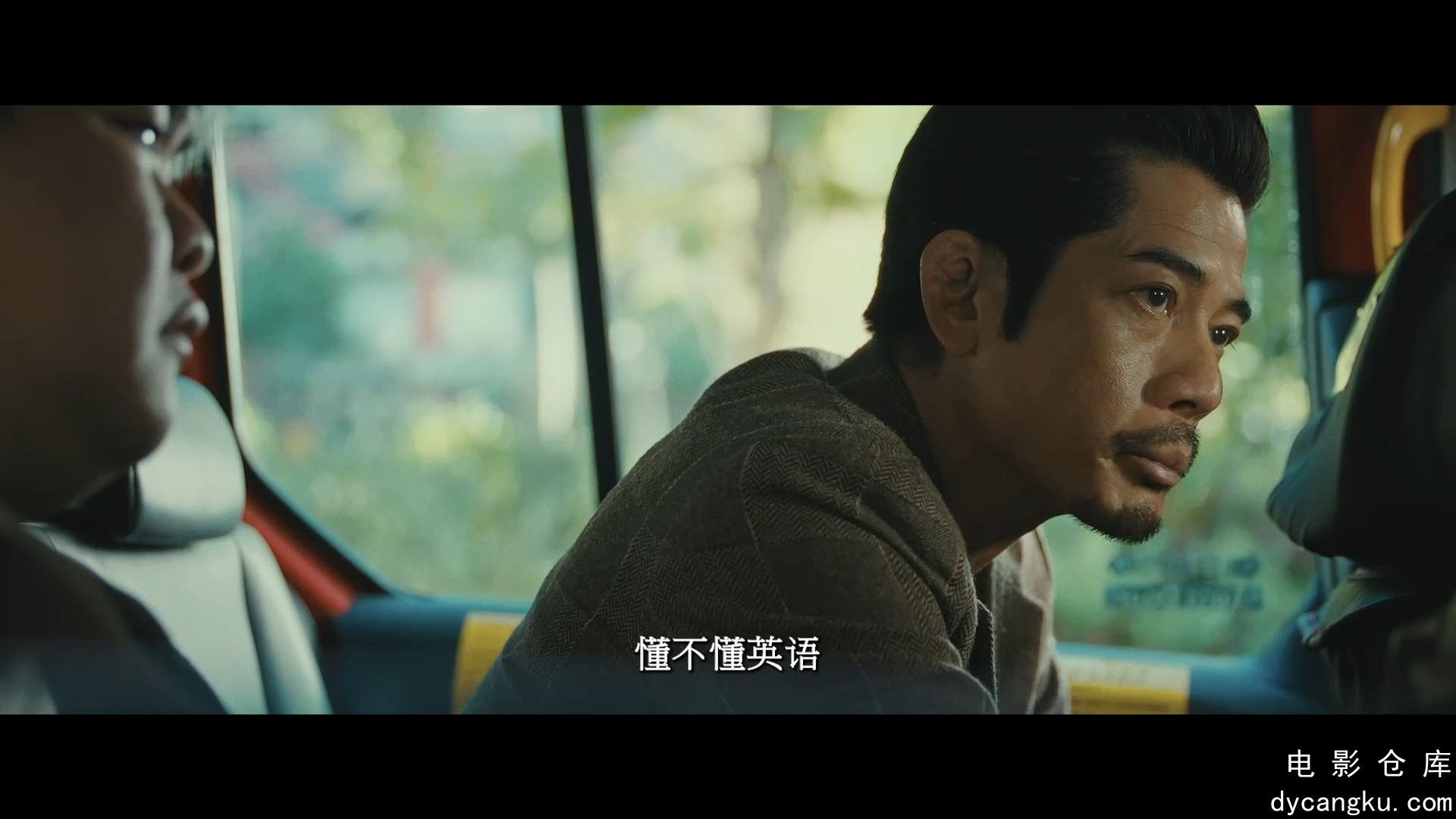 [电影仓库dycangku.com]Rob.&.Roll.2024.1080p.WEB-DL.H264.AAC.2Audio.mp4_snapshot_.jpg