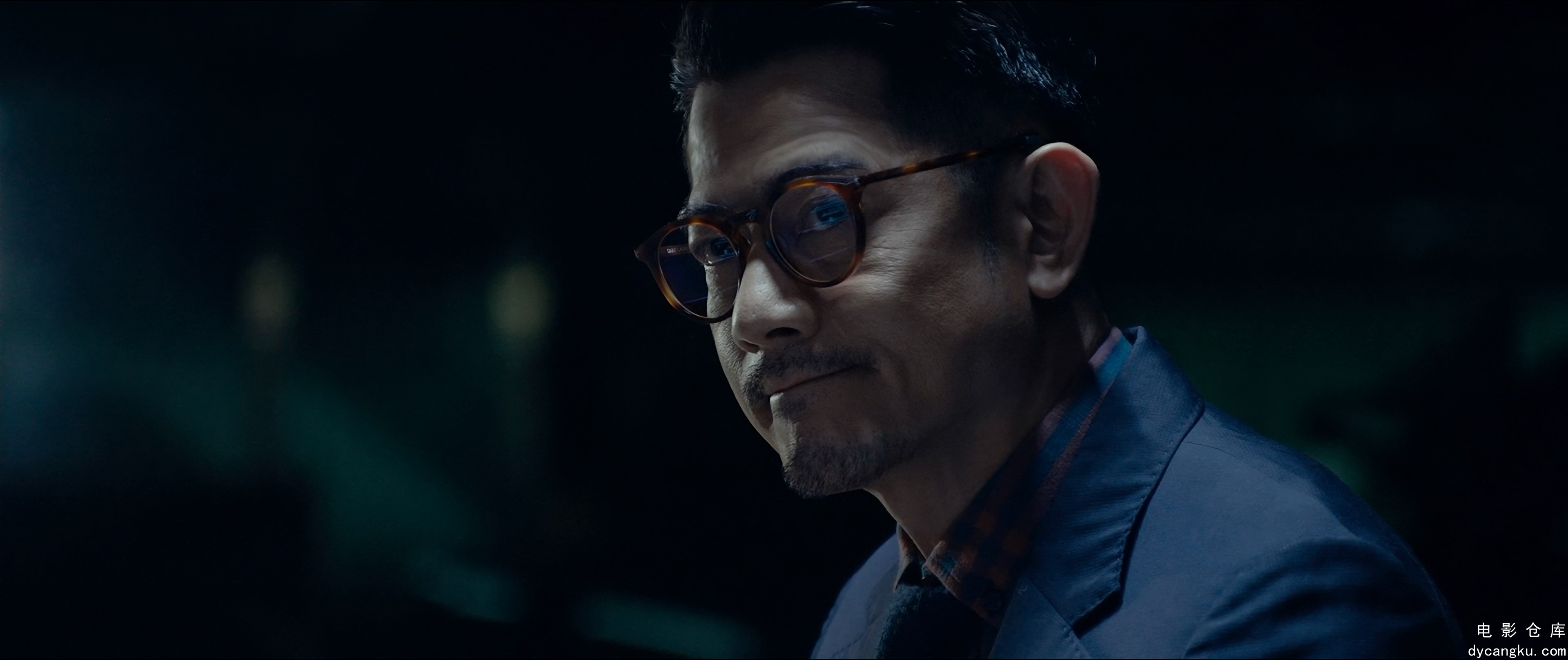 [电影仓库dycangku.com]Cyber.Heist.2023.2160p.HQ.WEB-DL.H265.60fps.DDP5.1.Atmos.m.jpg