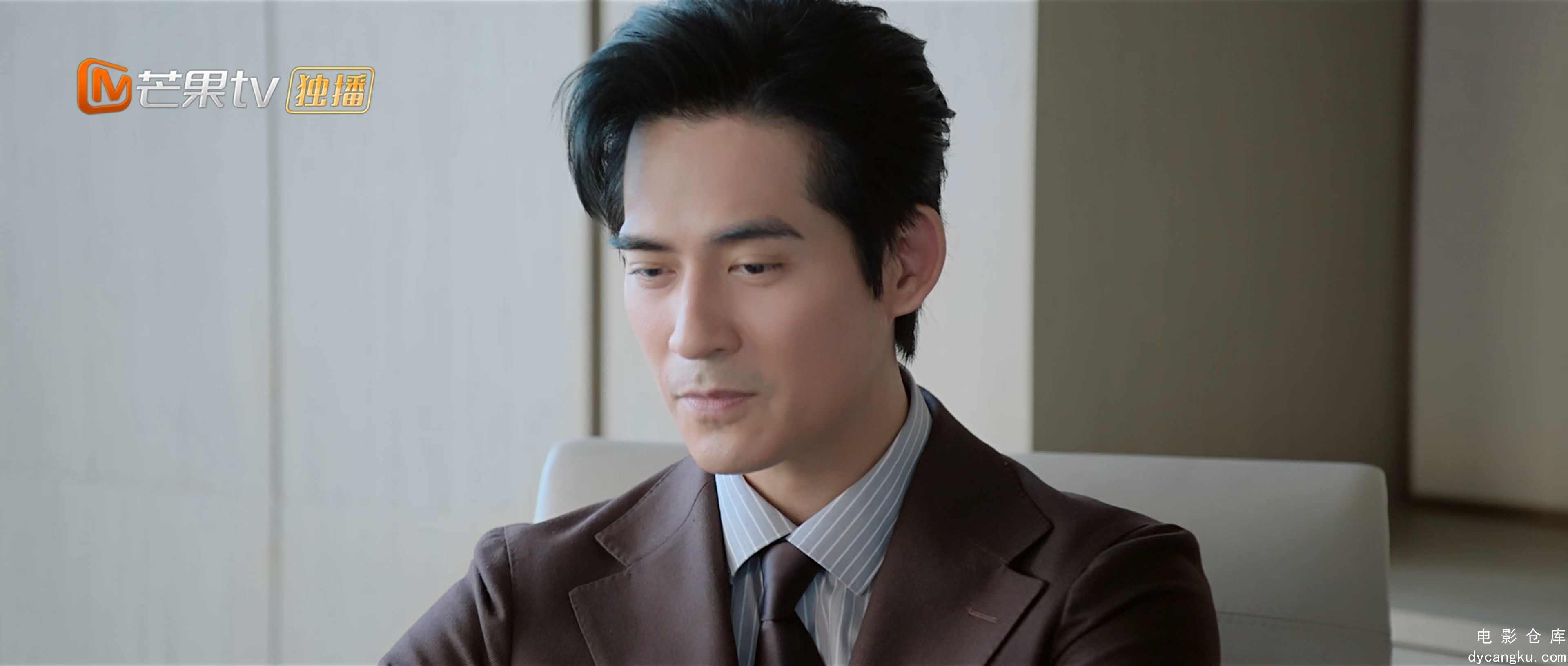 [电影仓库dycangku.com]另一种蓝.Reblooming.Blue.S01E02.2024.2160p.WEB-DL.H265.AAC.jpg