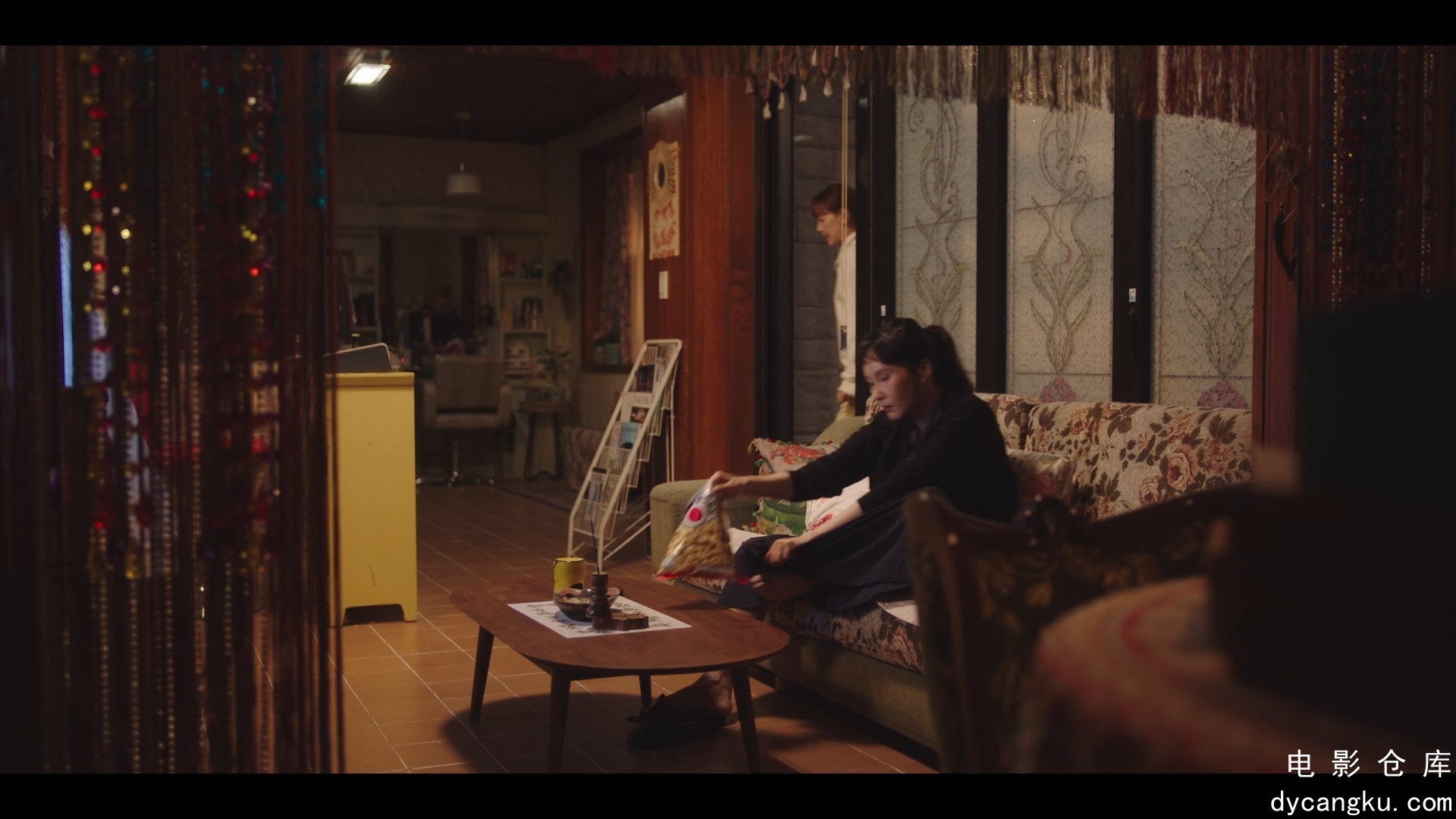 [电影仓库dycangku.com]Frankly.Speaking.S01E12.Frankly.Speaking.1080p.NF.WEB-DL.D.jpg