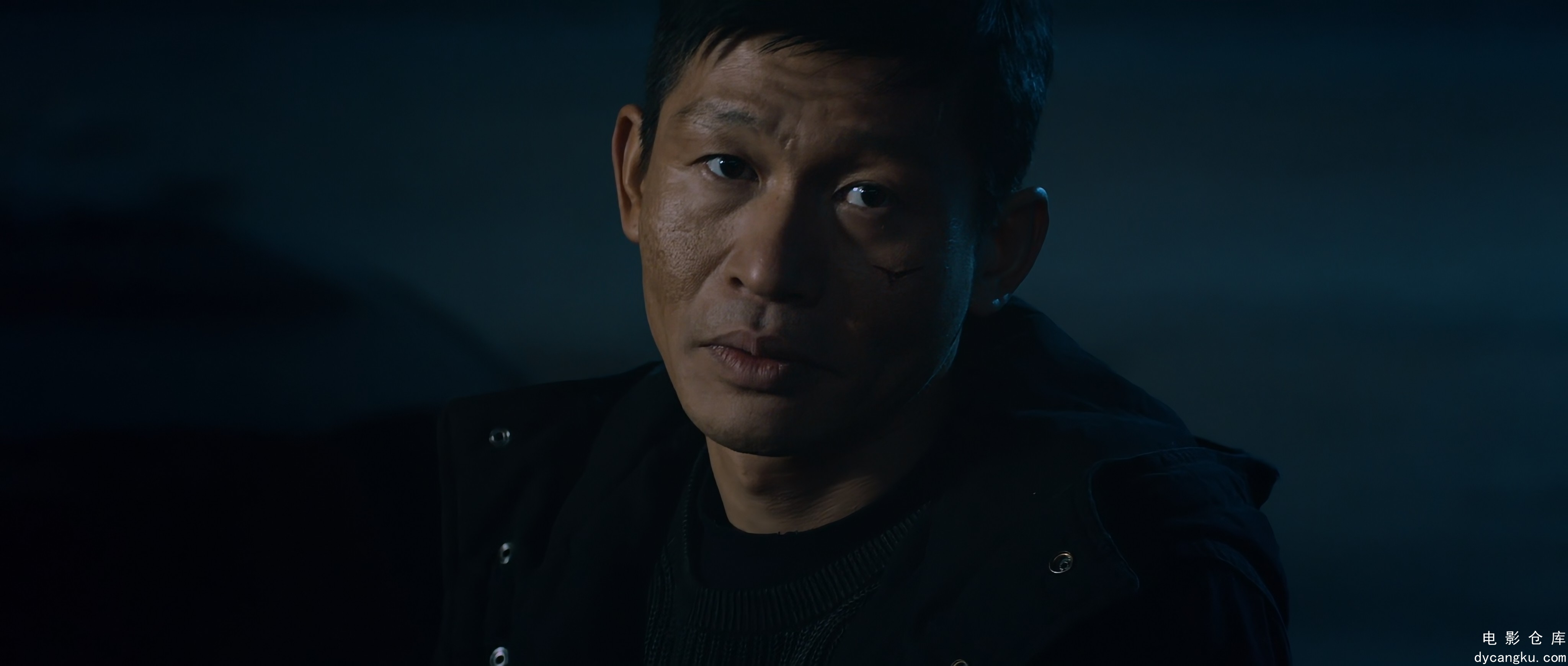 [电影仓库dycangku.com]Explosion.2017.2160p.WEB-DL.60fps.H265.10bit.DDP5.1.mkv_sn.jpg