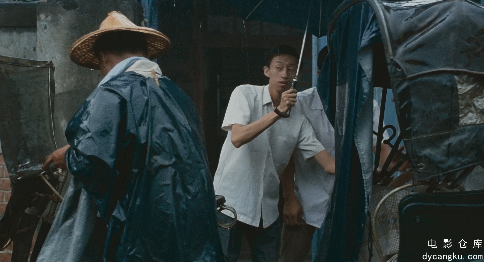 [电影仓库dycangku.com]The Time to Live and the Time to Die.1985.1080p.Blu-ray.FL.jpg