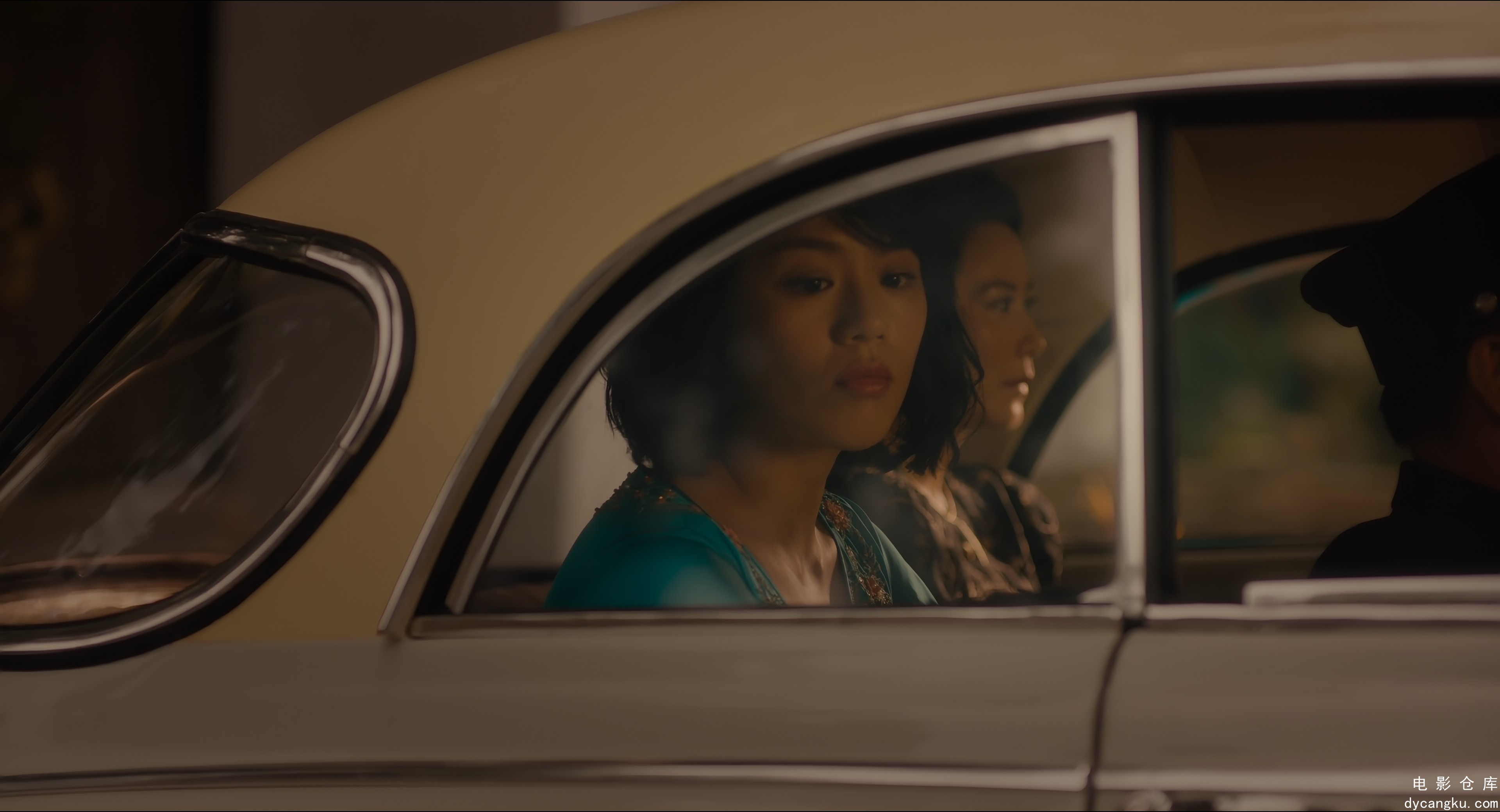 [电影仓库dycangku.com]Love.After.Love.2021.2160p.HQ.WEB-DL.H265.DDP5.1.mkv_snaps.jpg