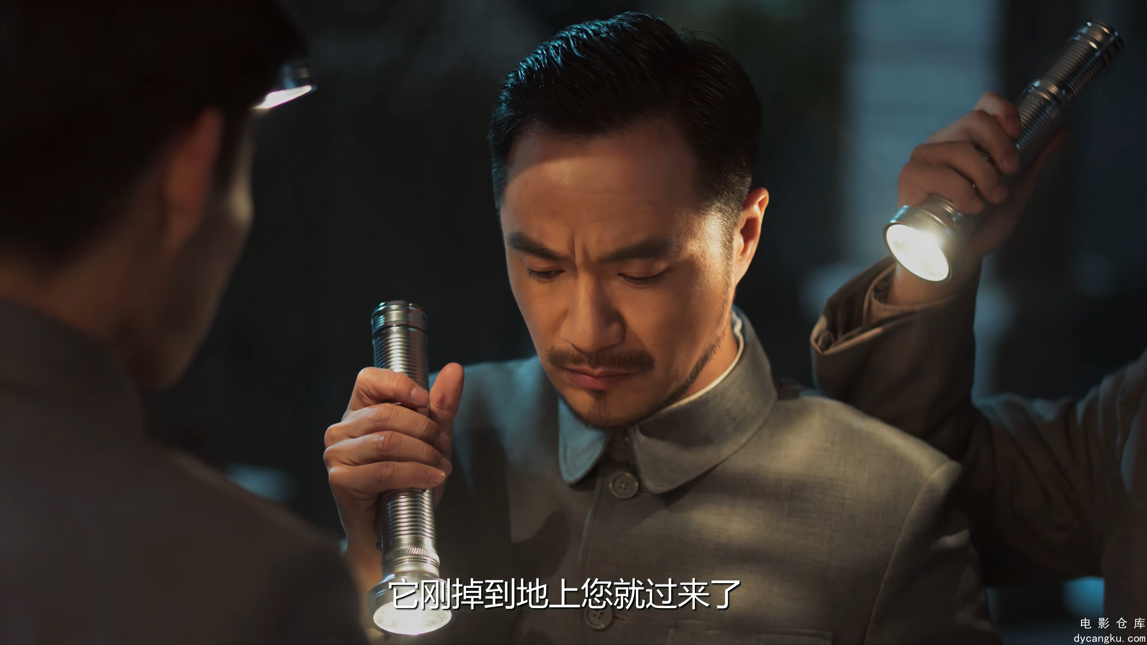 [电影仓库dycangku.com]深潜.Deep.Lurk.S01E38.2024.2160p.WEB-DL.DDP2.0.H265.60fps..jpg