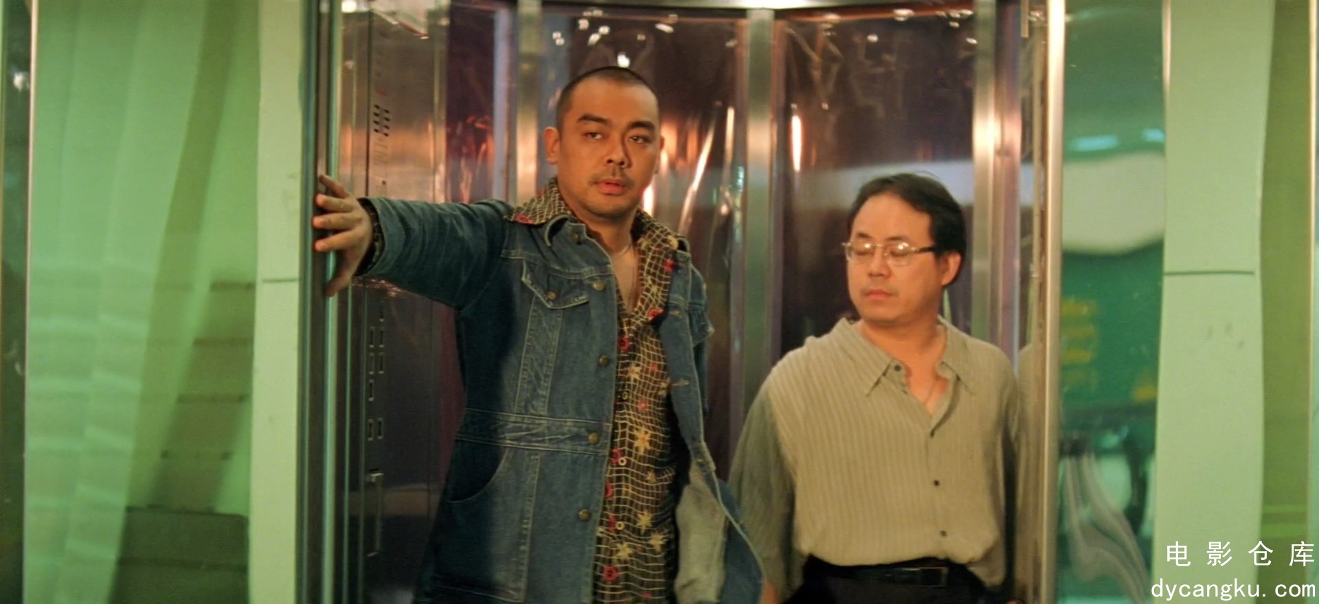 [电影仓库dycangku.com]暗花.1998.1080P.粤语.中字.mp4_snapshot_00.23.01.771.jpg