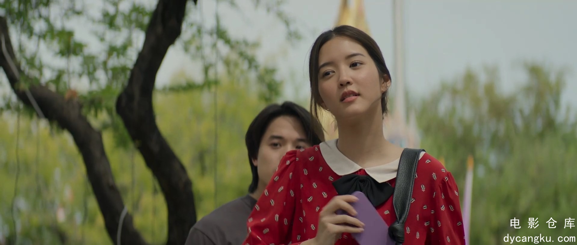 [电影仓库dycangku.com]为爱所困 Love Stuck.2024.1080p官方中字.mp4_snapshot_00.34.12.797.jpg