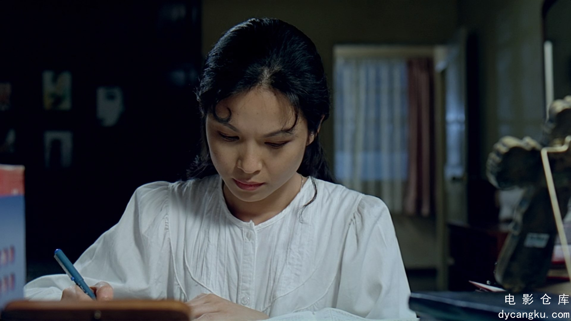 [电影仓库dycangku.com]Eat.Drink.Man.Woman.1994.BluRay.1080p.x265.10bit.mkv_snaps.jpg