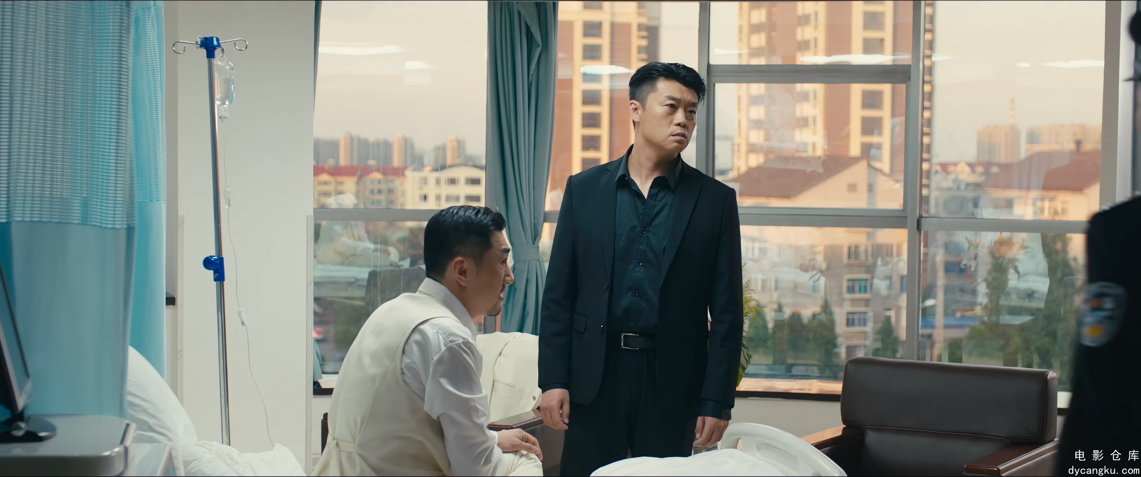 [电影仓库dycangku.com]4k JJZ2.mp4_snapshot_00.46.45.781.jpg