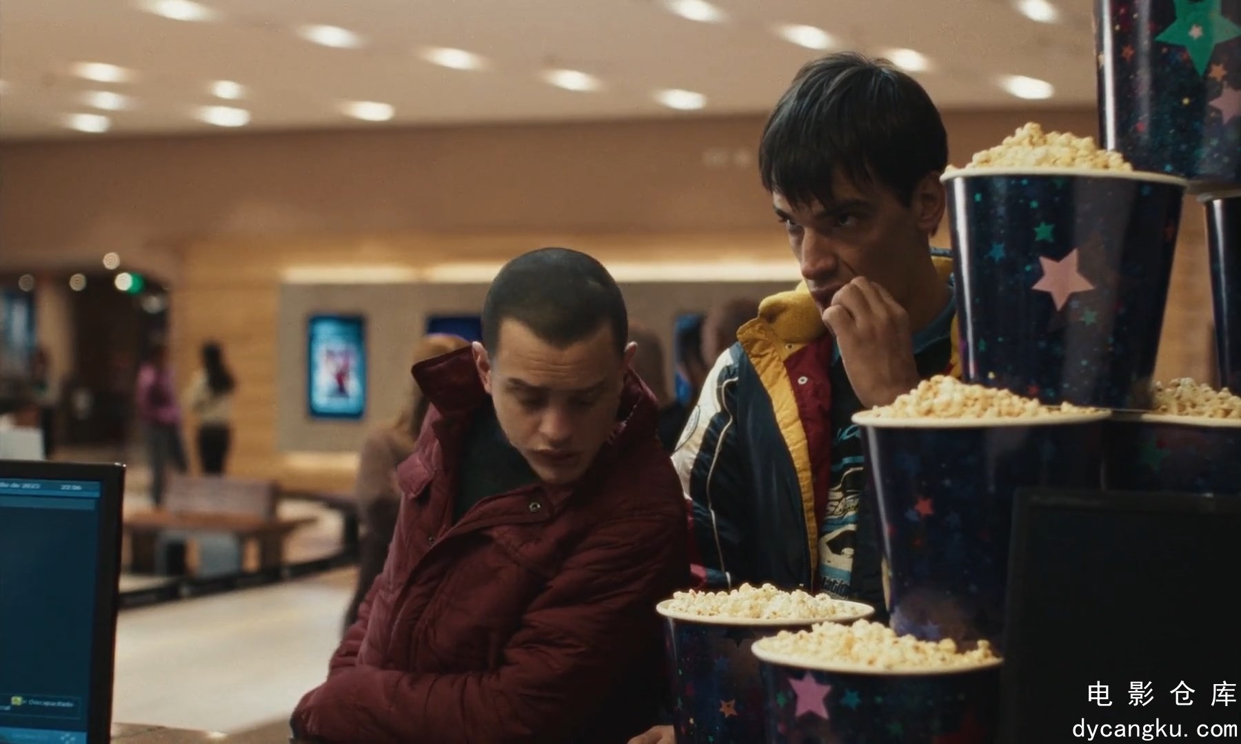 [电影仓库dycangku.com]山上的西蒙 Simon.Of.The.Mountain.2024.1080p.WEBRip.x264.AA.jpg