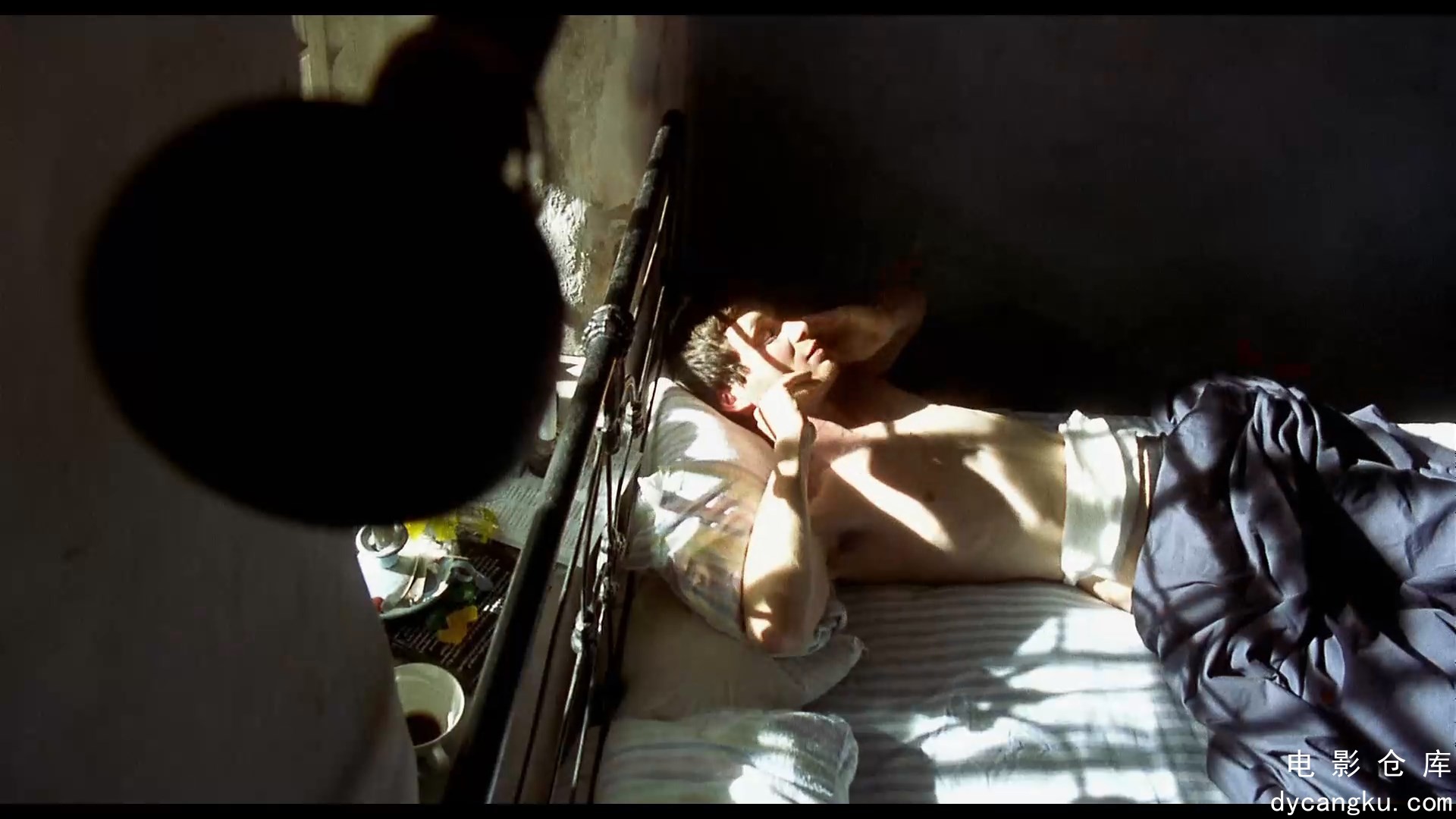 [电影仓库dycangku.com]惊变28天.28.Days.Later.2002.1080p.BluRay.CHS&ENG.mp4_snaps.jpg