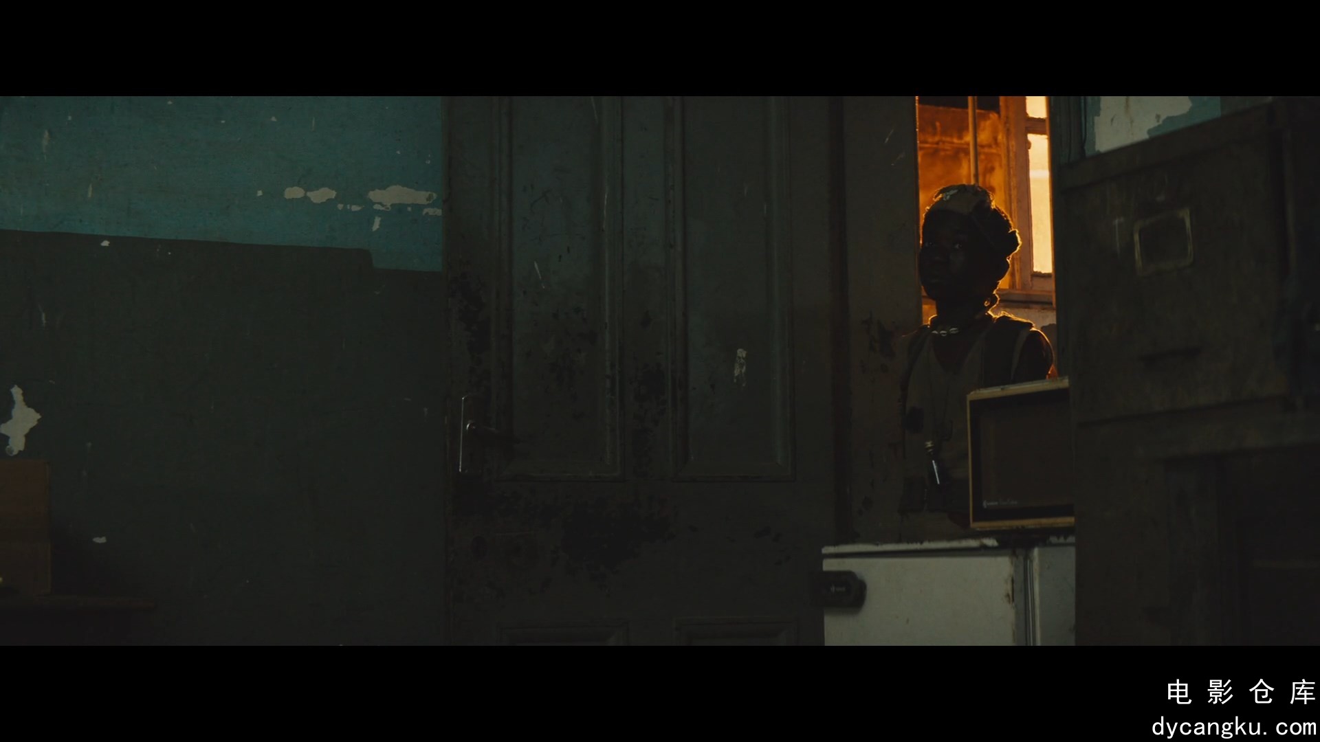 [电影仓库dycangku.com]无境之兽.2015.BD1080p.中文字幕.mp4_snapshot_01.11.38.968.jpg