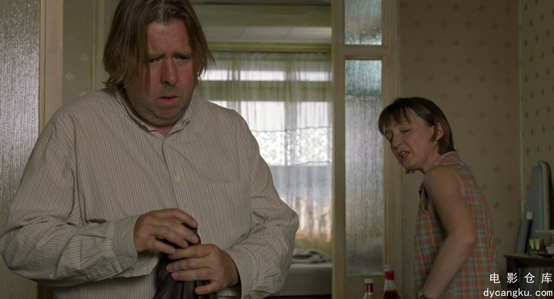 [电影仓库dycangku.com]all.or.nothing.2002.1080p.bluray.x264-gazer.mkv_snapshot_0.jpg