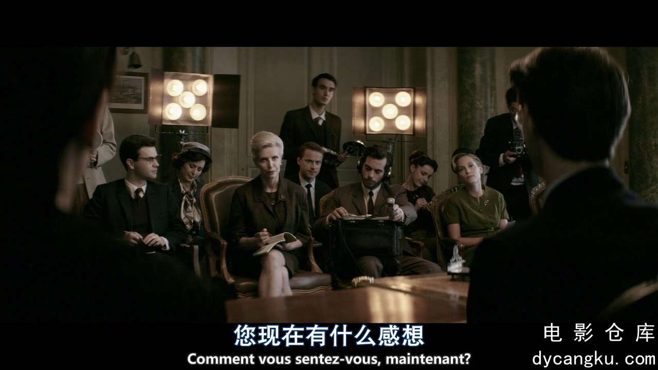 [电影仓库dycangku.com]伊夫圣罗兰.mp4_snapshot_00.12.34.689.jpg
