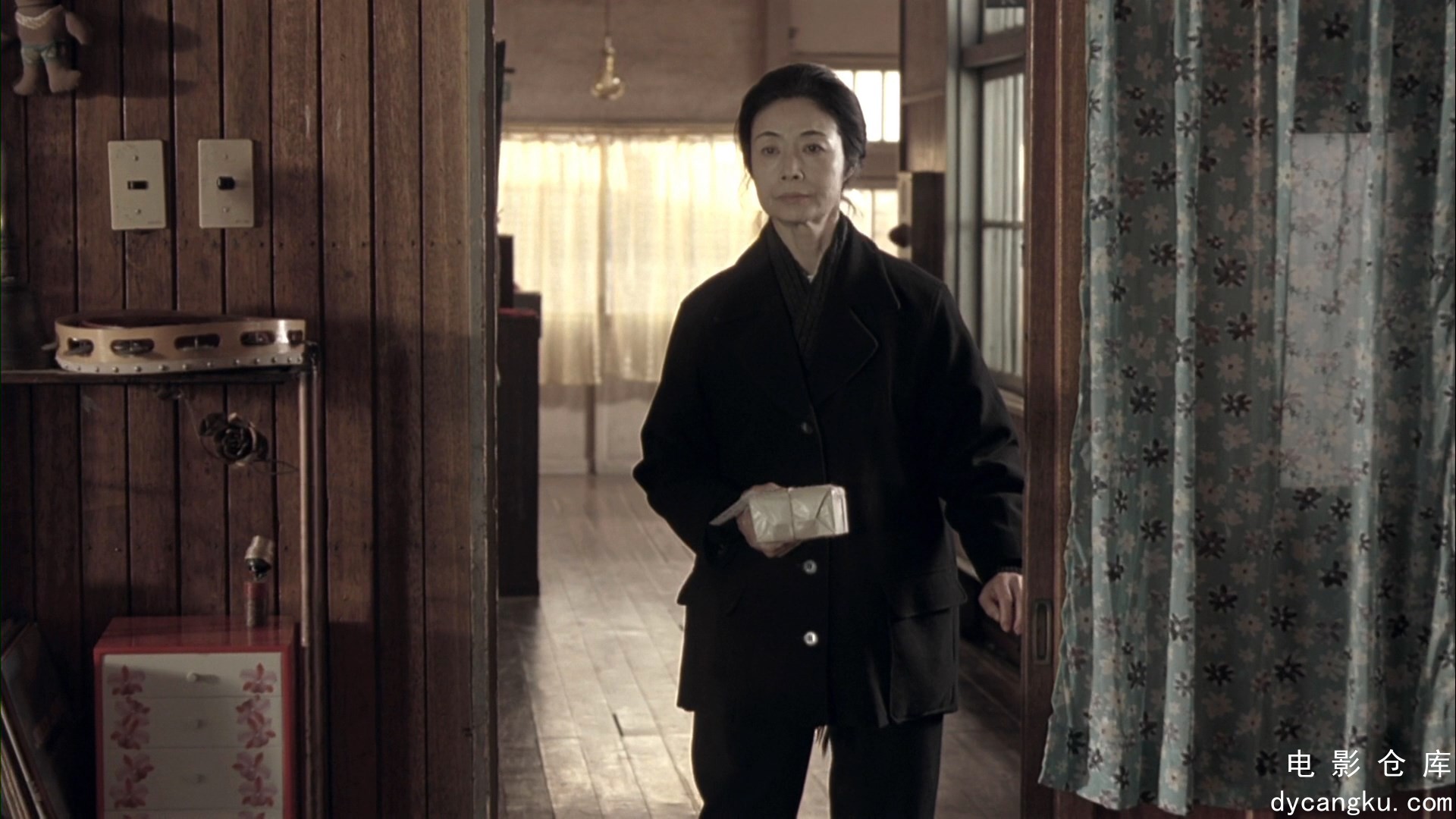 [电影仓库dycangku.com]Hula.Girls.2006.1080p.BluRay.x264.DTS.mkv_snapshot_01.33.04.567.jpg