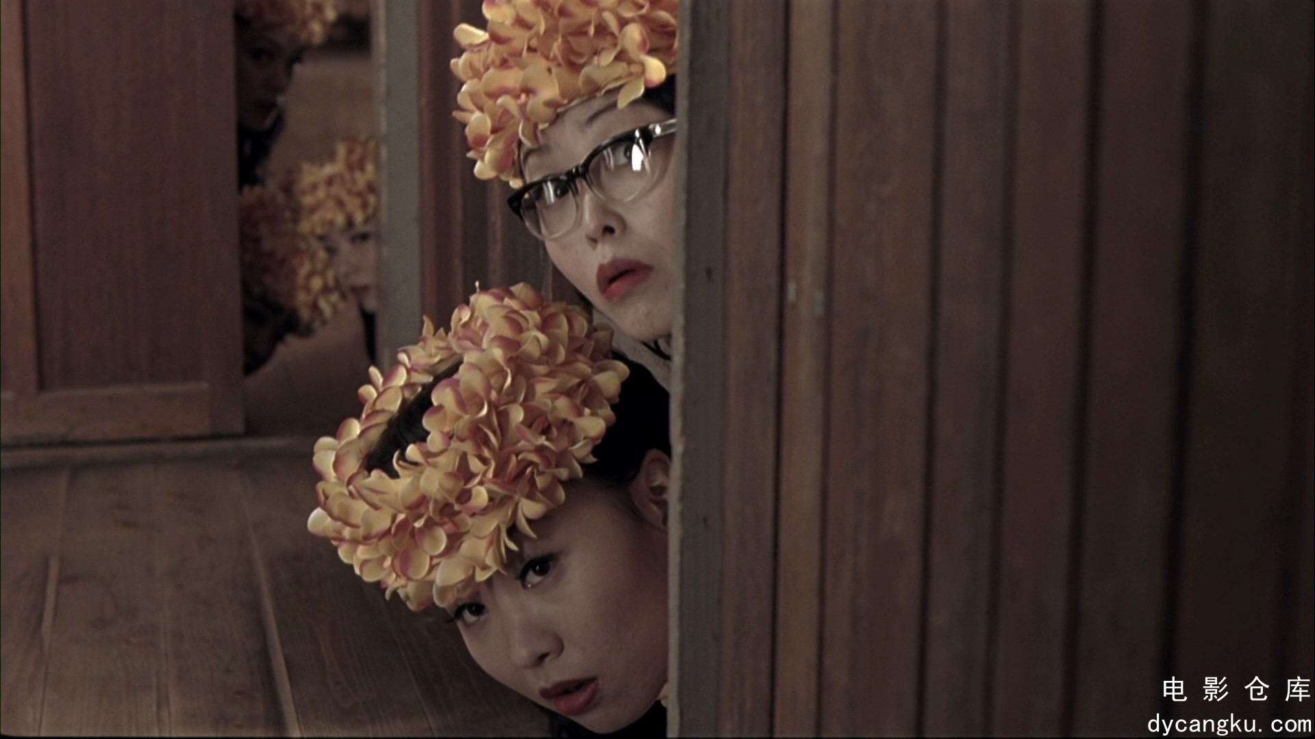 [电影仓库dycangku.com]Hula.Girls.2006.1080p.BluRay.x264.DTS.mkv_snapshot_00.45.30.592.jpg