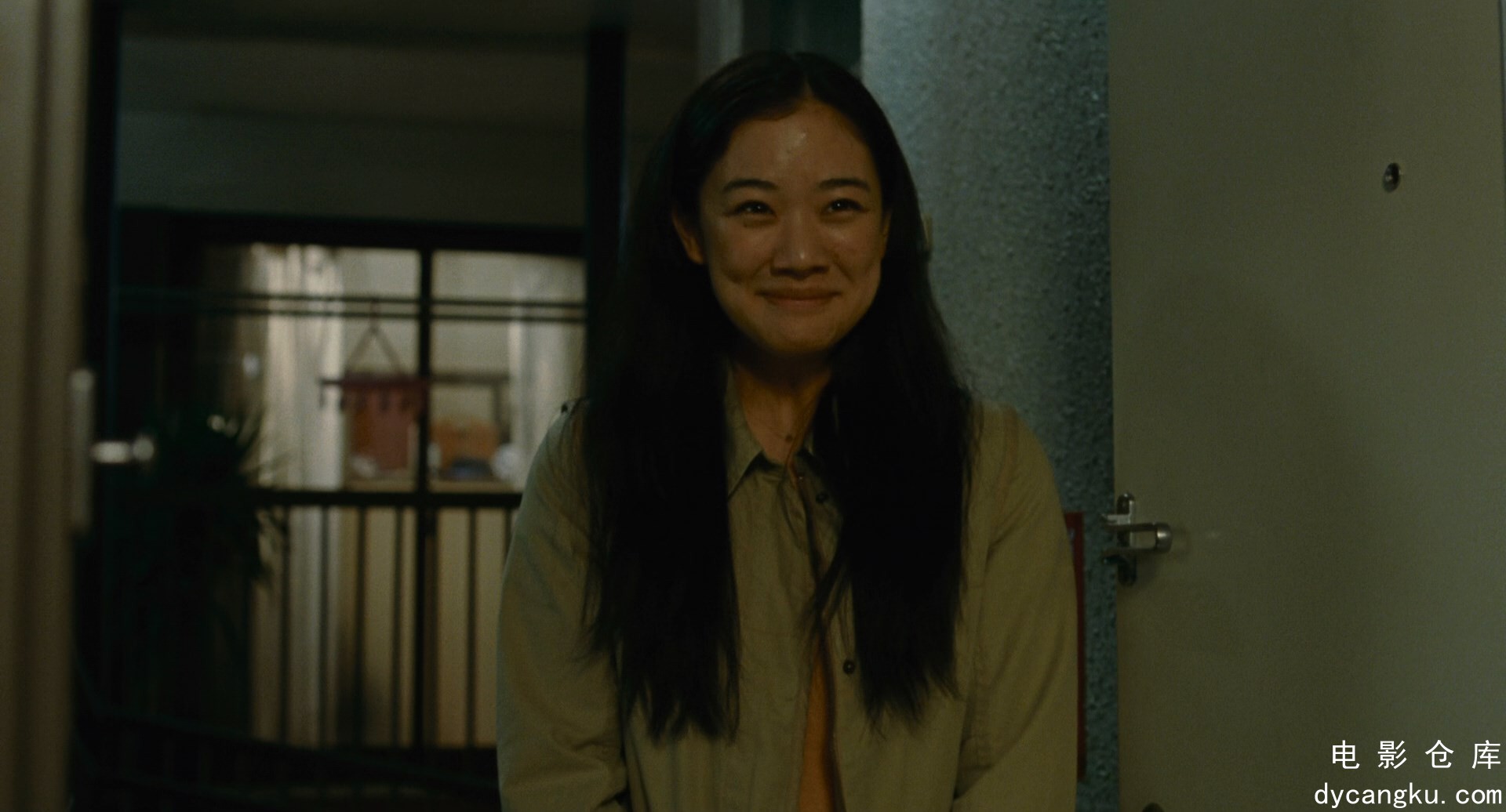 [电影仓库dycangku.com]Tokyo.Family.2013.1080p.BluRay.DD.5.1.x265-10bit.mkv_snaps.jpg