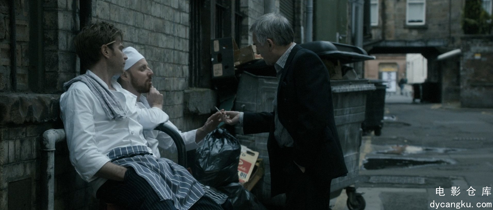 [电影仓库dycangku.com]Perfect.Sense.2011.BluRay.1080p.DTS.x264.mkv_snapshot_00.3.jpg
