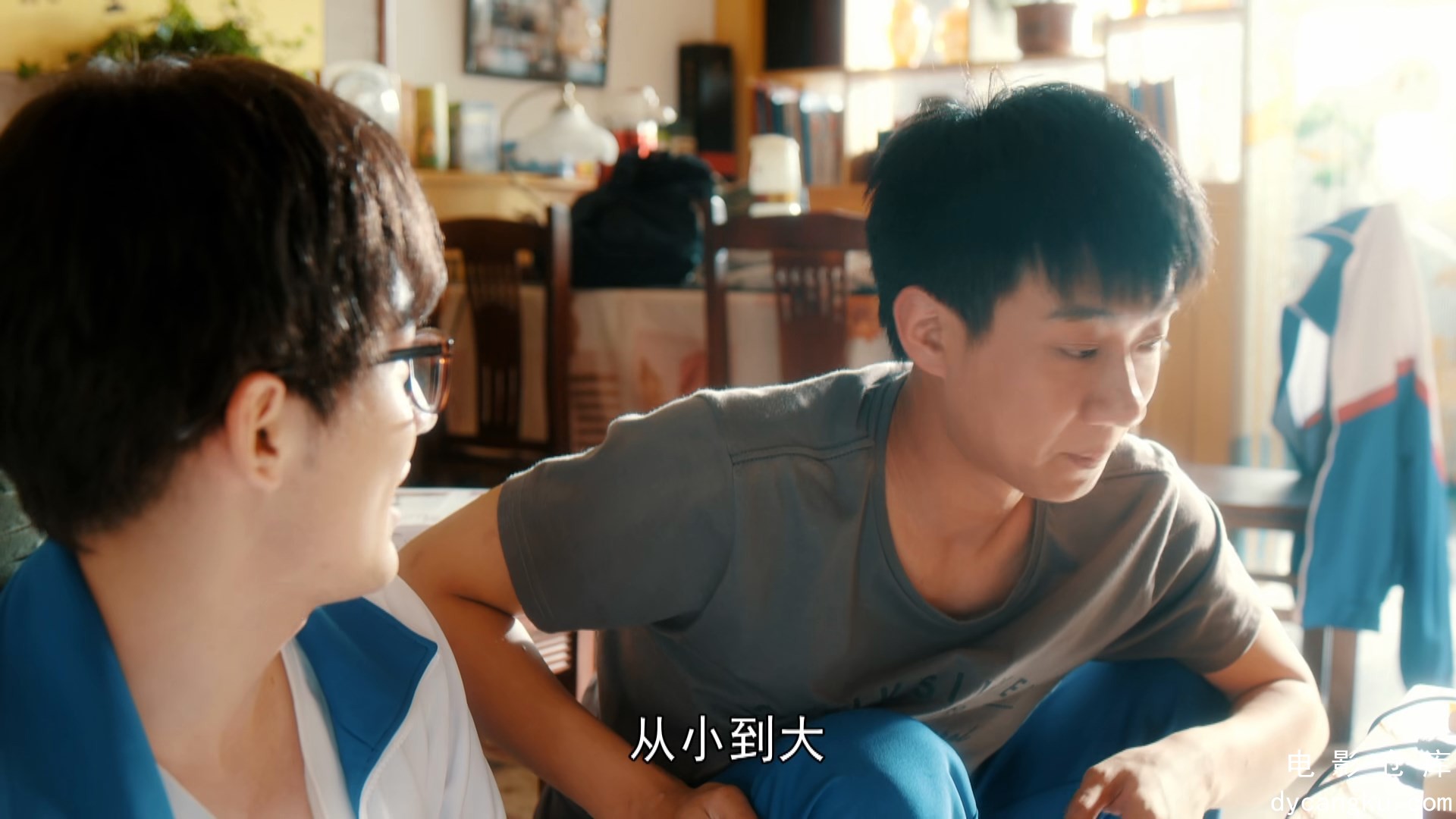 [电影仓库dycangku.com]光阴里的故事 S01E01 - 1080p HEVC AAC.mp4_snapshot_26.18.544.jpg