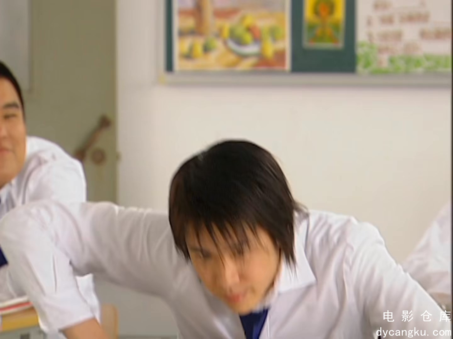 [电影仓库dycangku.com]十八岁的天空 第01集 蓝光(1080P)-23-551.mp4_snapshot_20.46.626.jpg