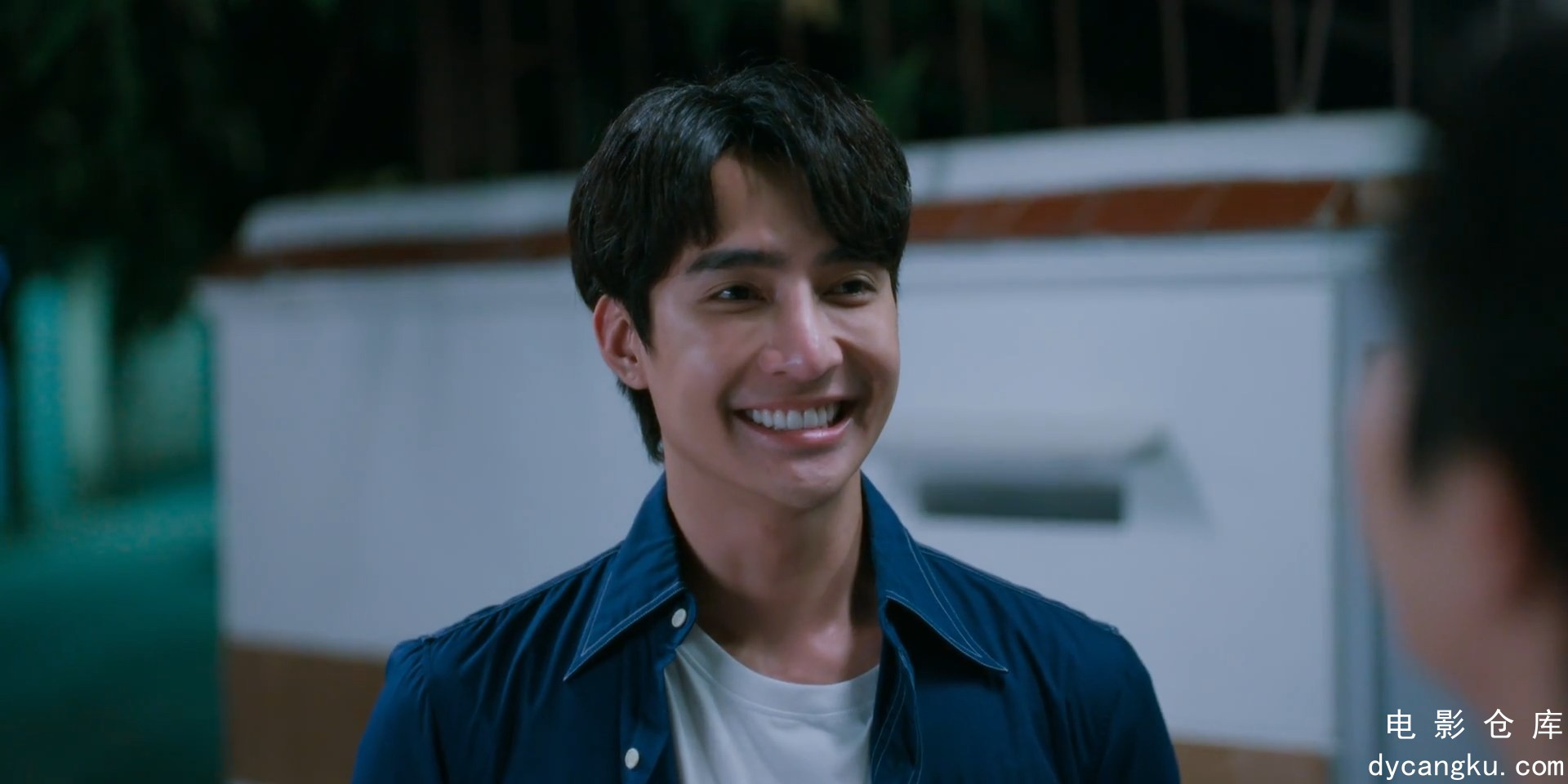 [电影仓库dycangku.com]大叔的爱.Ossan’s.Love.Thailand.S01E01.2025.1080p.Viu.WEB-.jpg